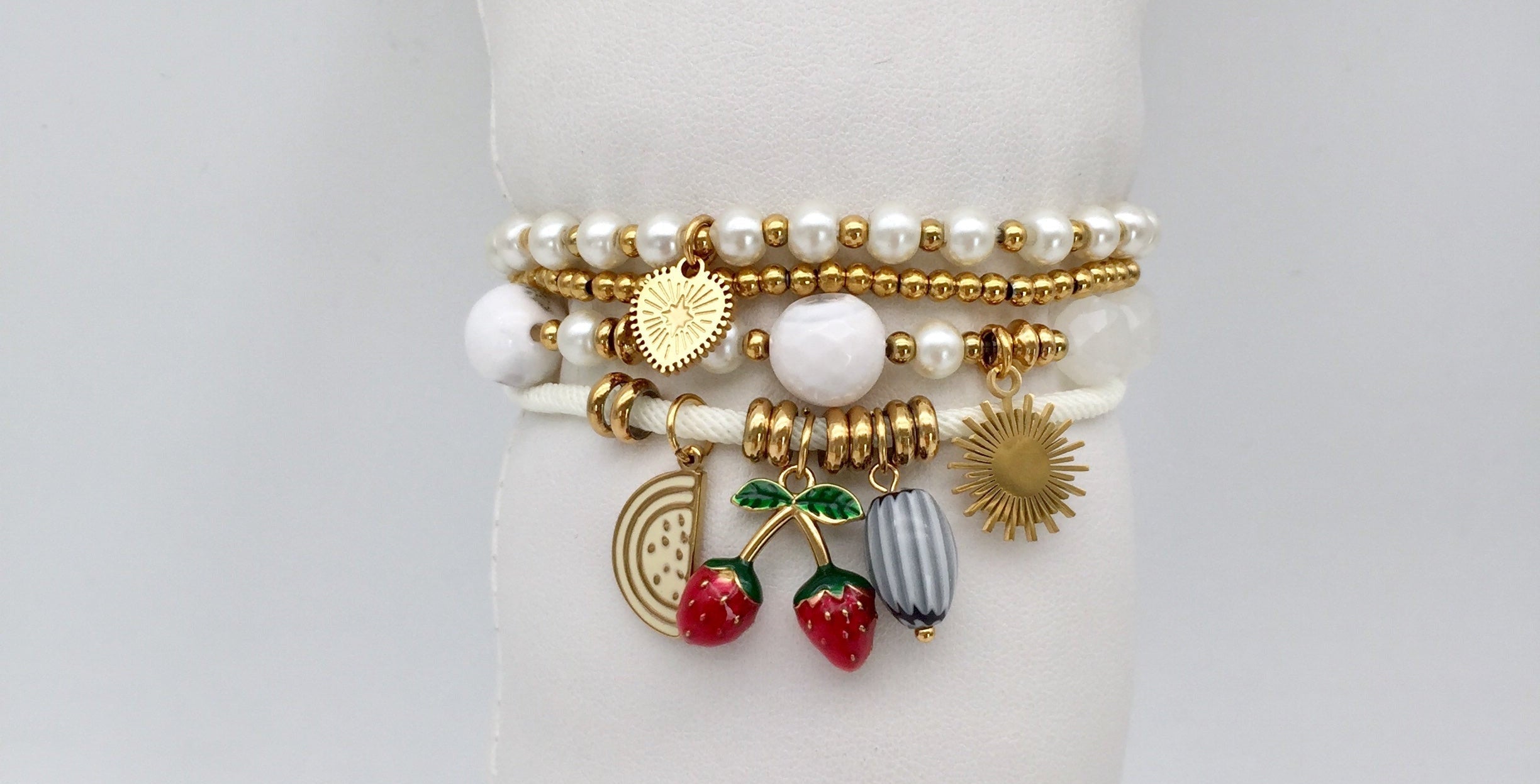 SCHMUCK