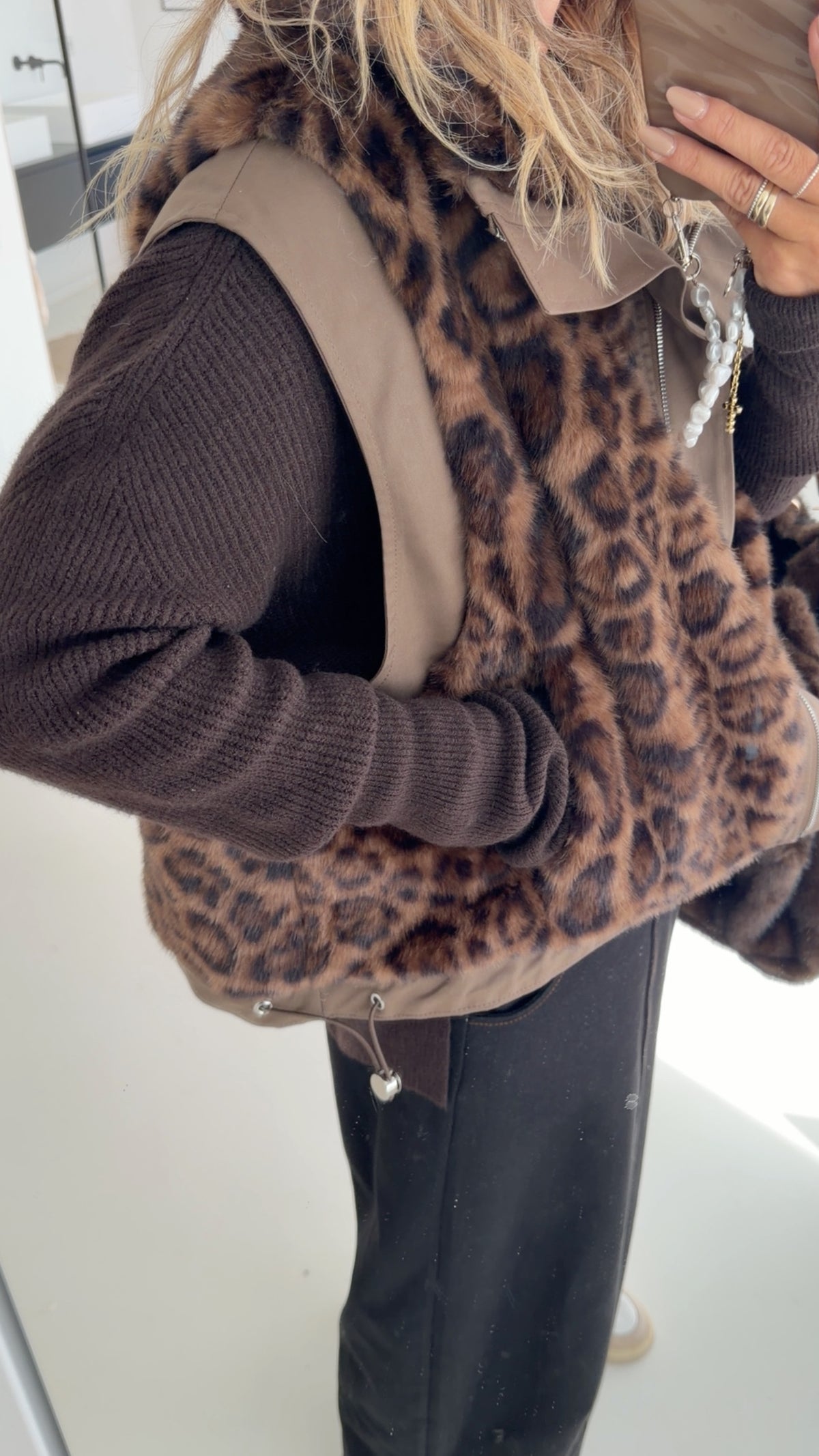 Chic Weste Reverse Leo
