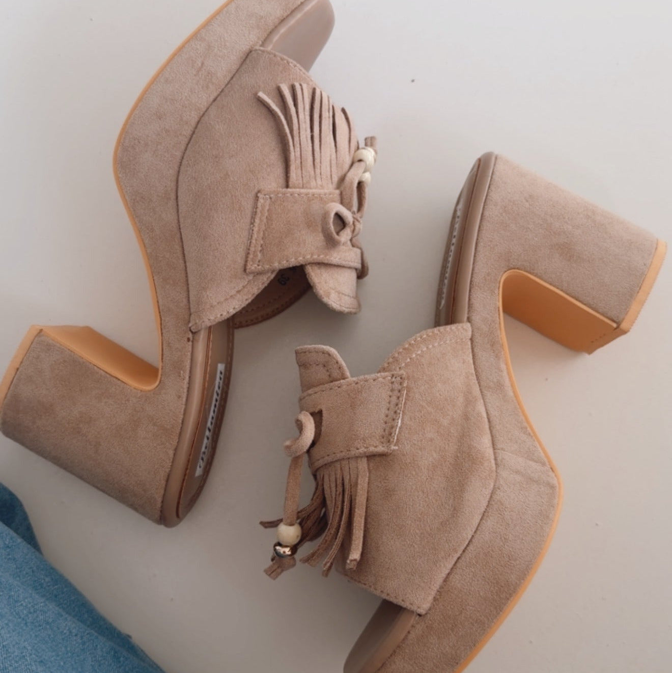 Plateau Schlappen Fringes