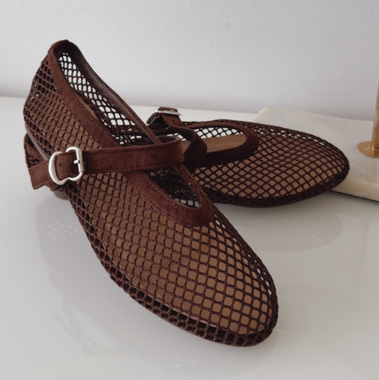 Net Ballerinas mit Riemchen