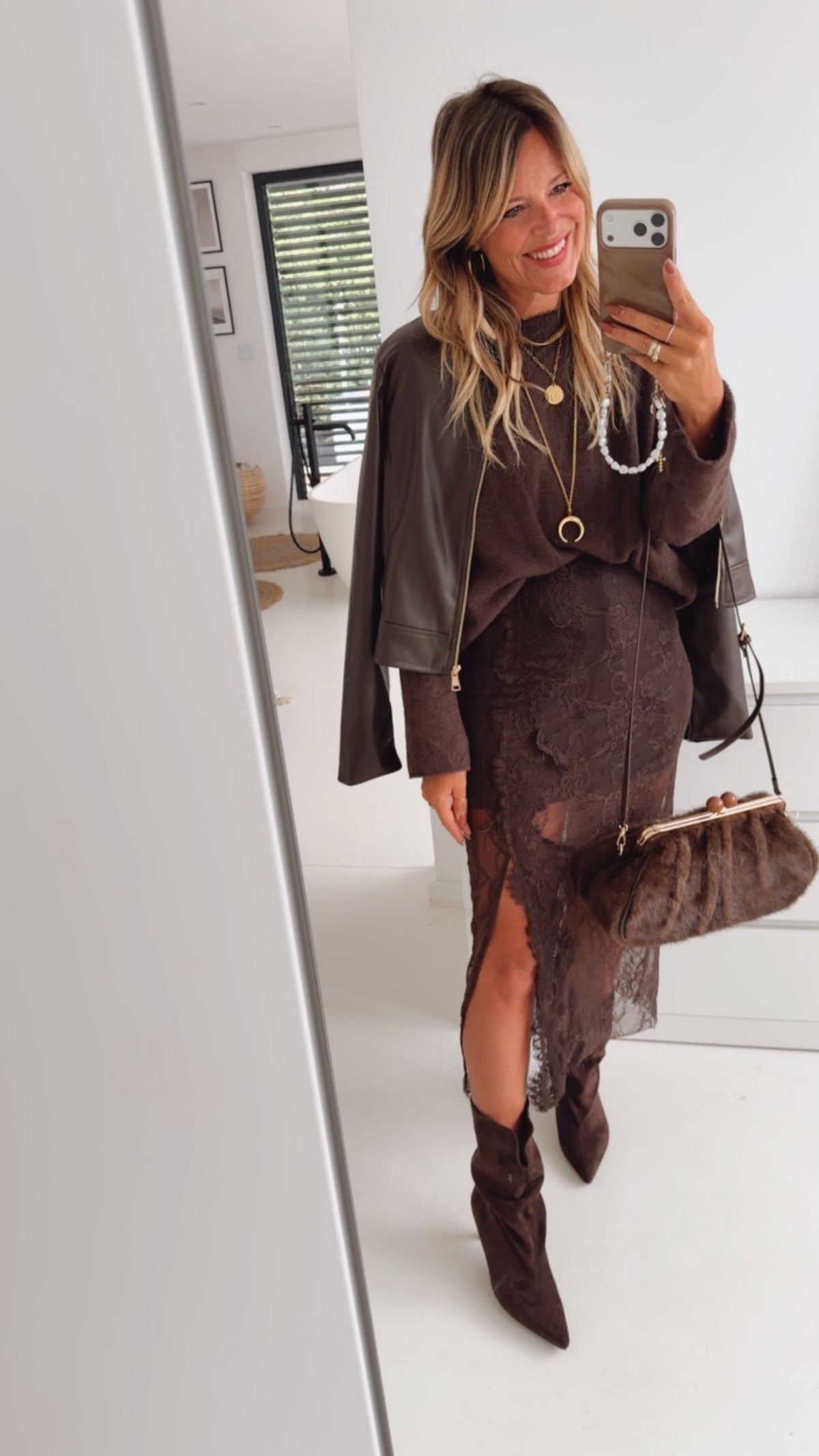 Lace Rock mit Schlitz