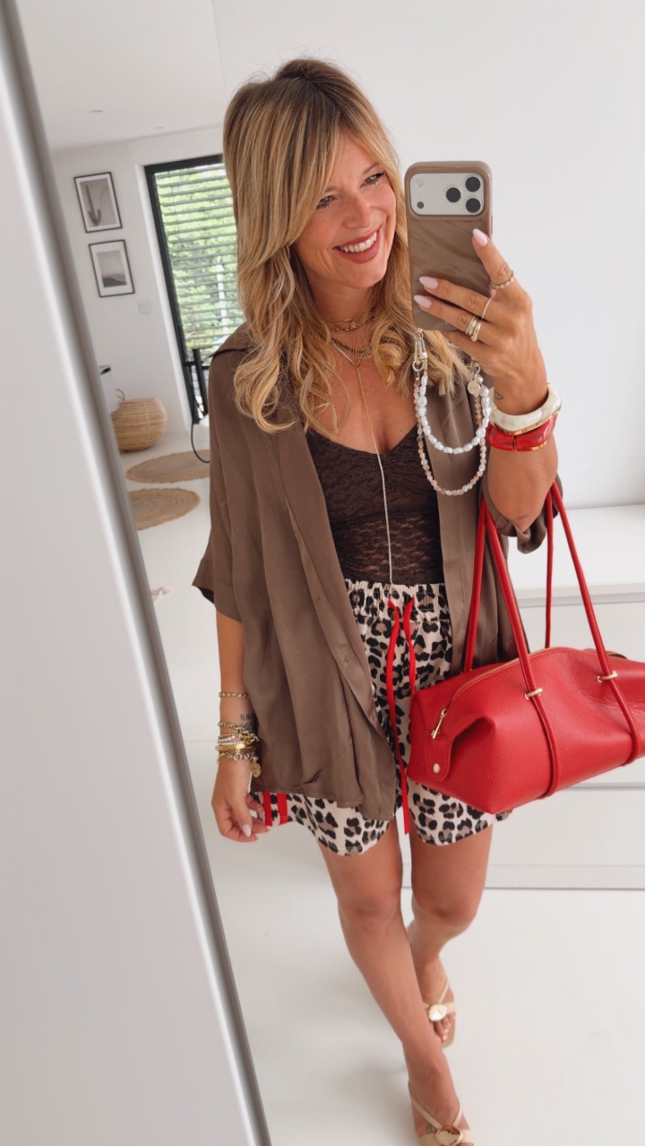 Oversize Bluse in Seidenoptik