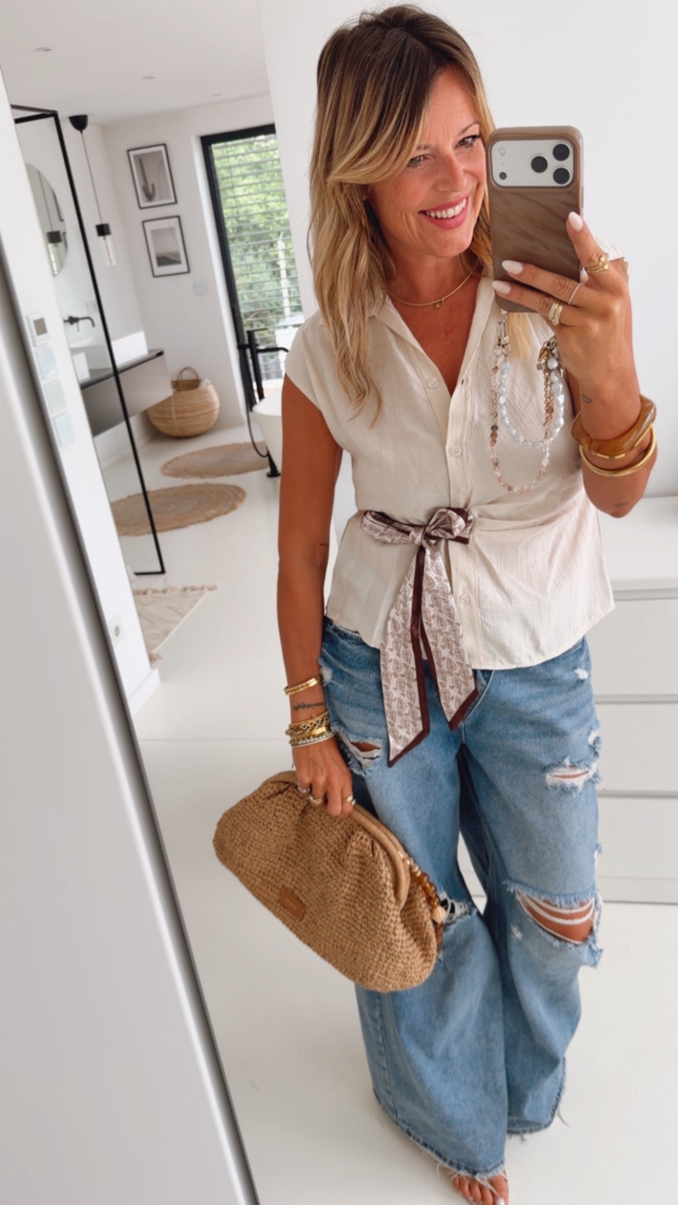 Structured Bluse Side Tie
