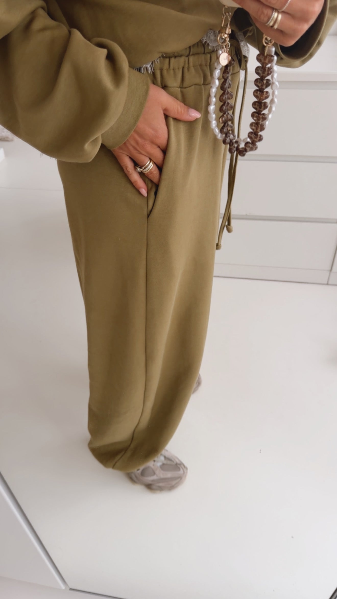 Loose Jogginghose Cinched