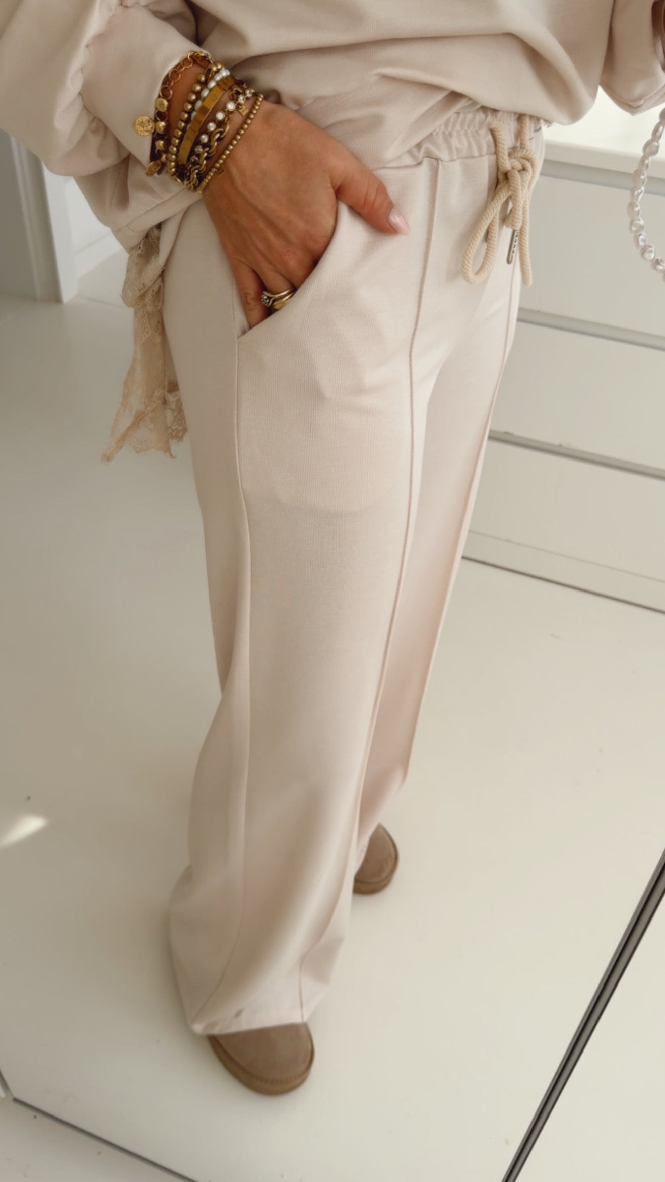Lounge Hose Mittelnaht