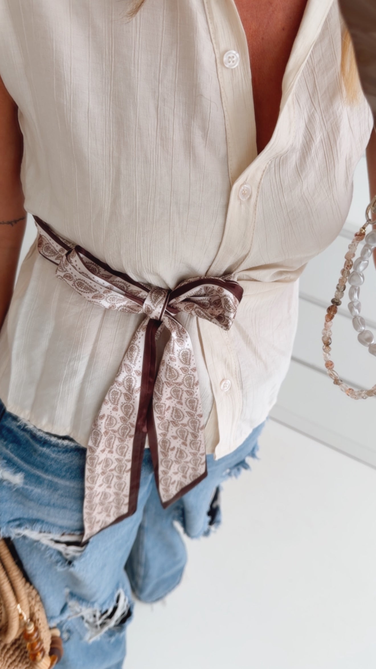 Structured Bluse Side Tie