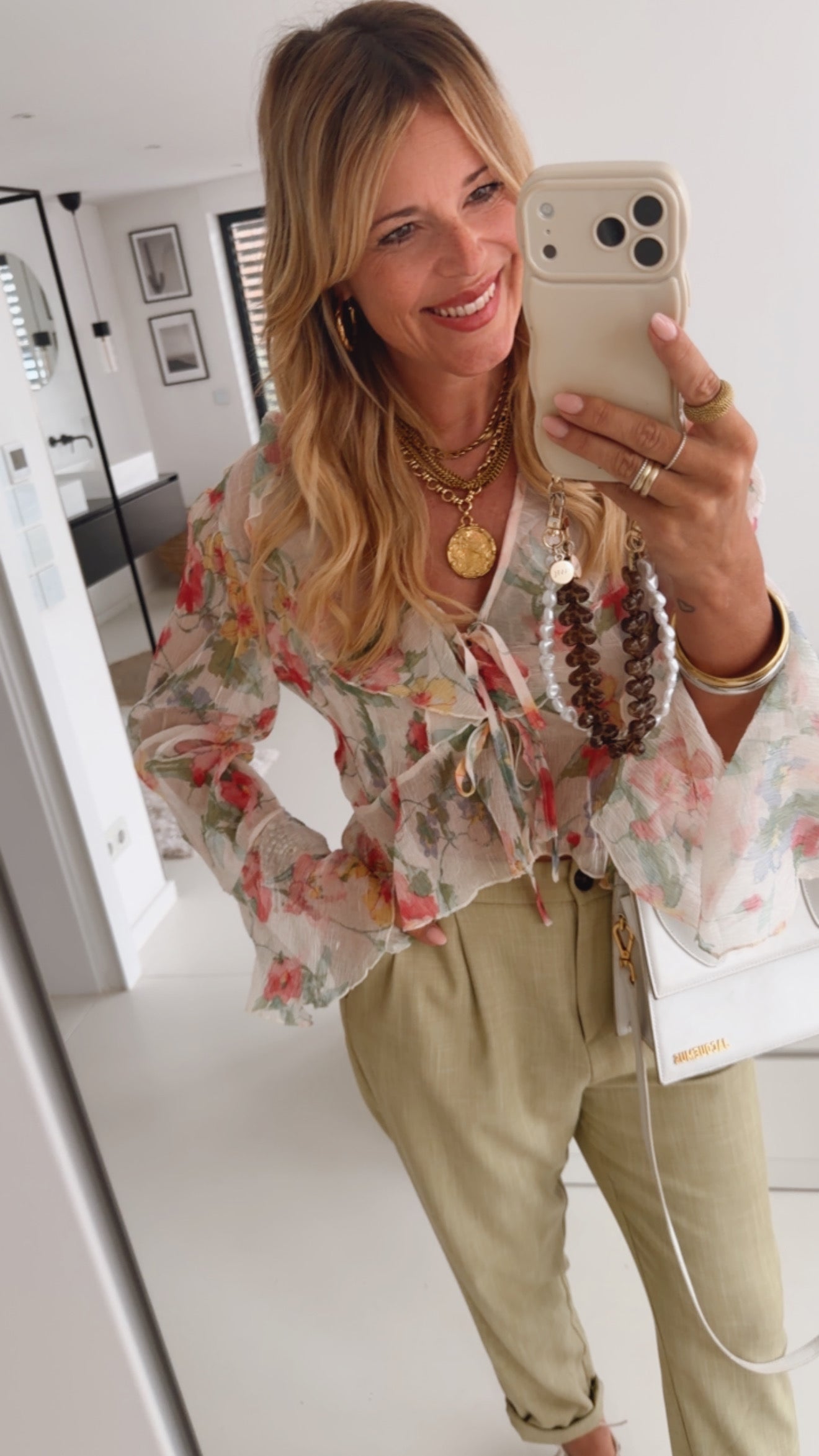 Bluse Volant zum Binden