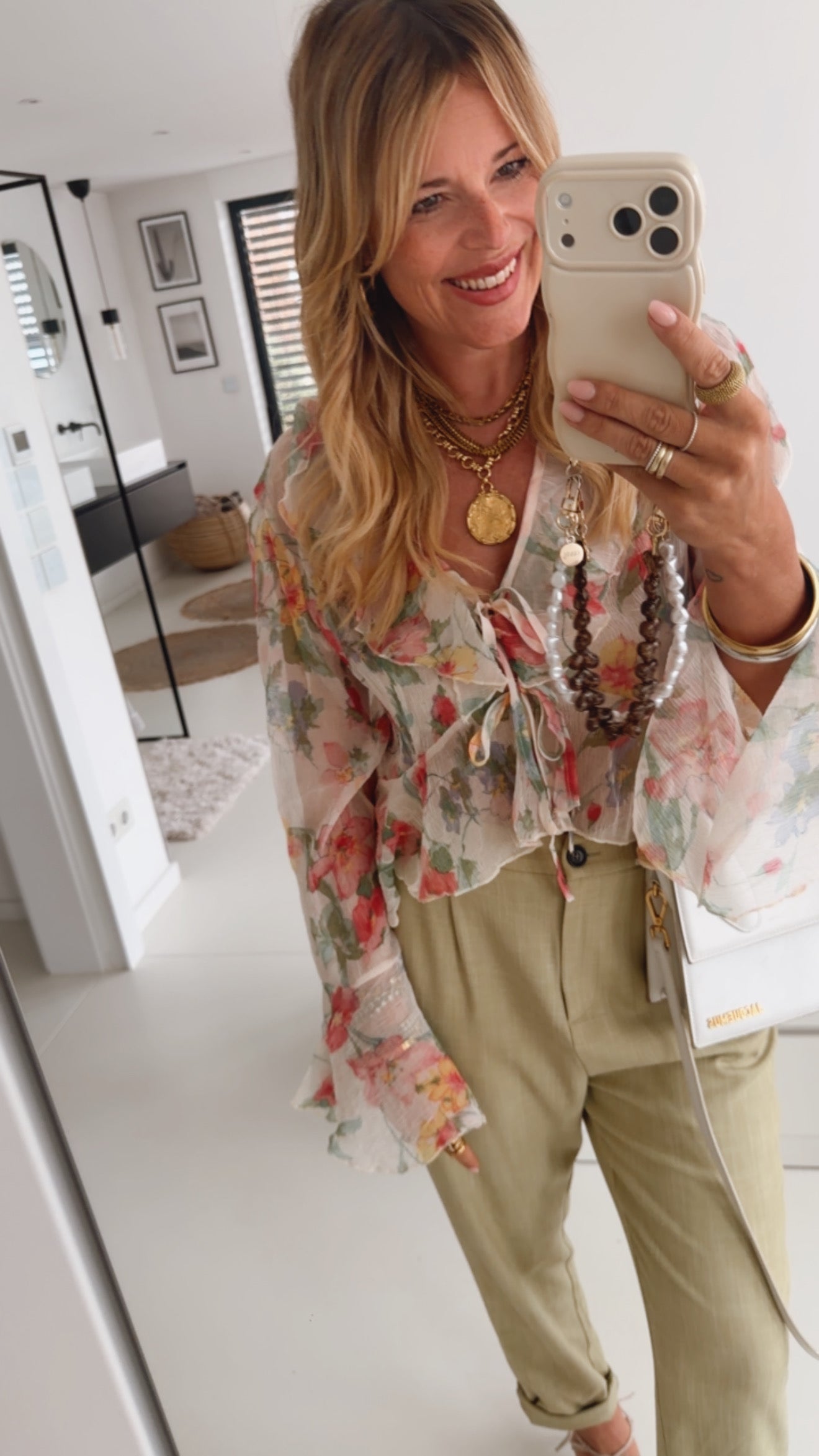 Bluse Volant zum Binden