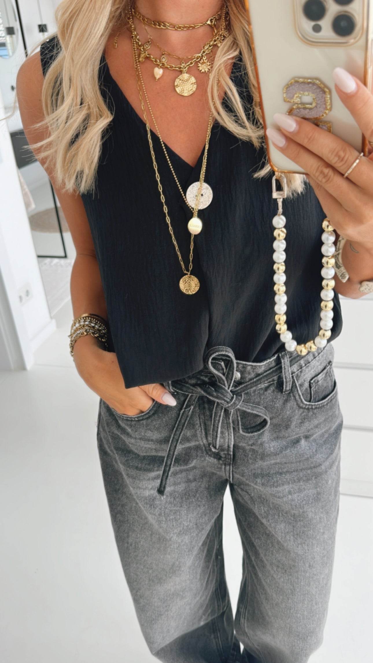 Loose Top Golden Button