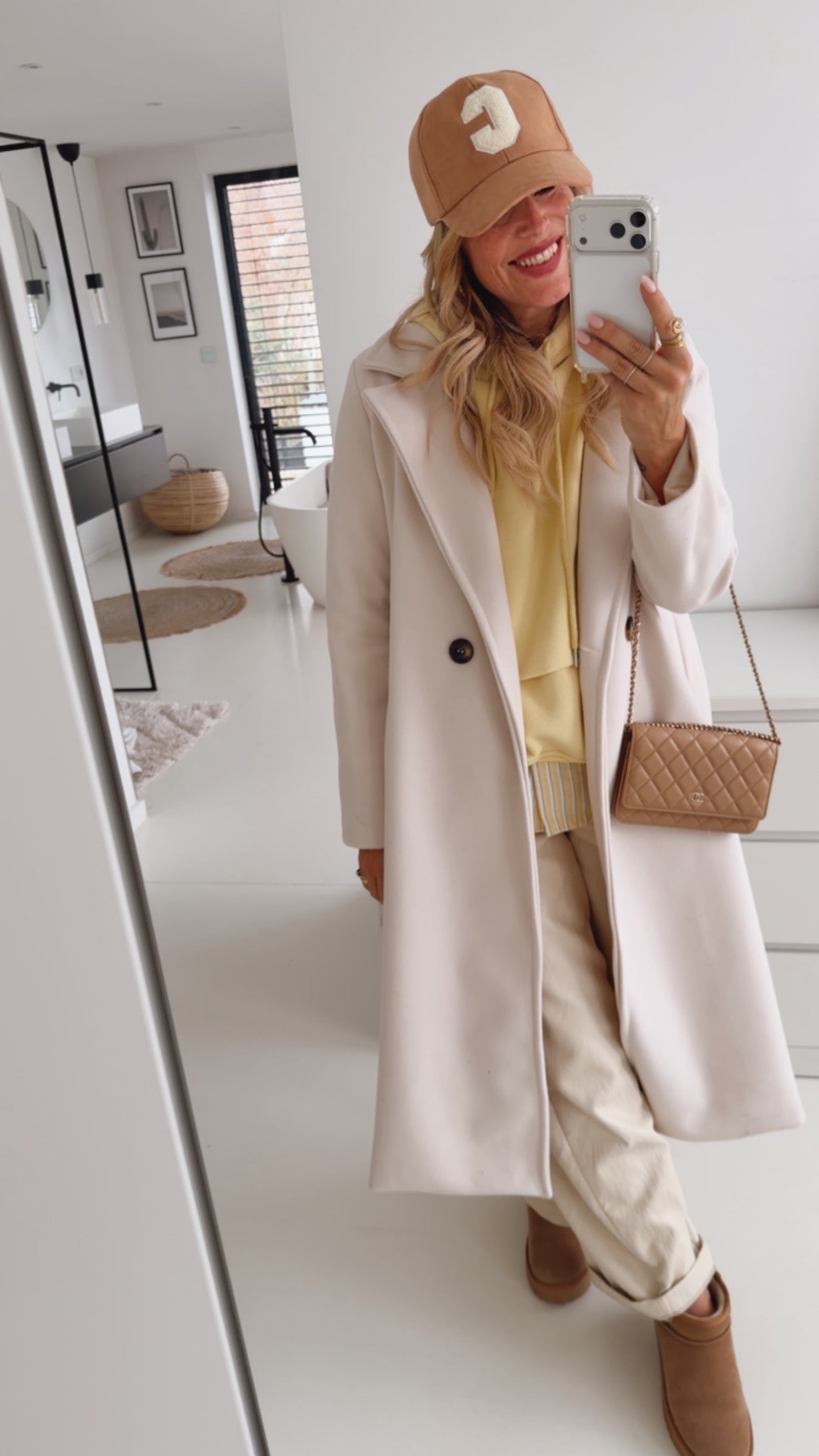 Mantel mit Bindegürtel