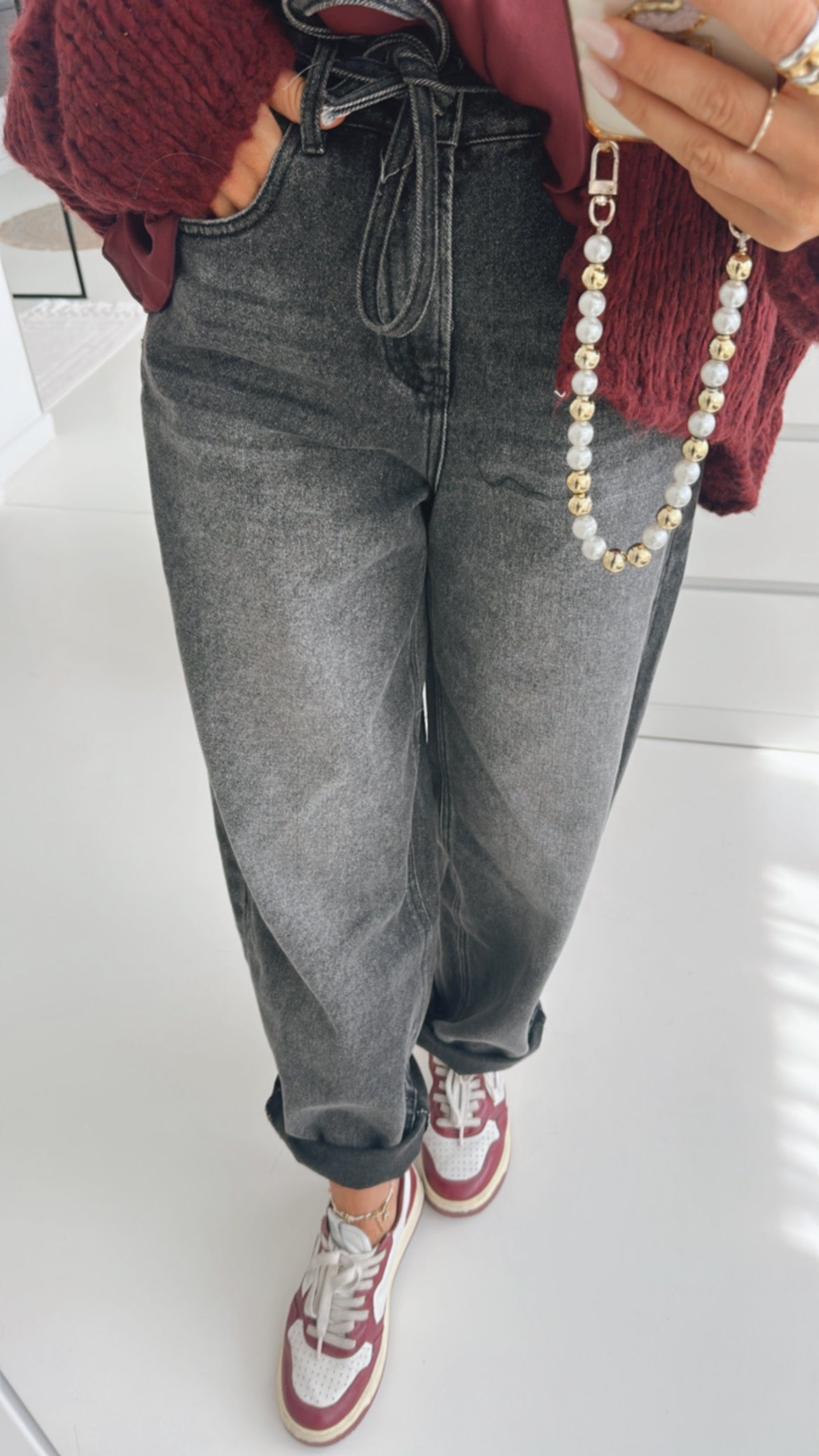 Jeans Hose mit Bindegürtel