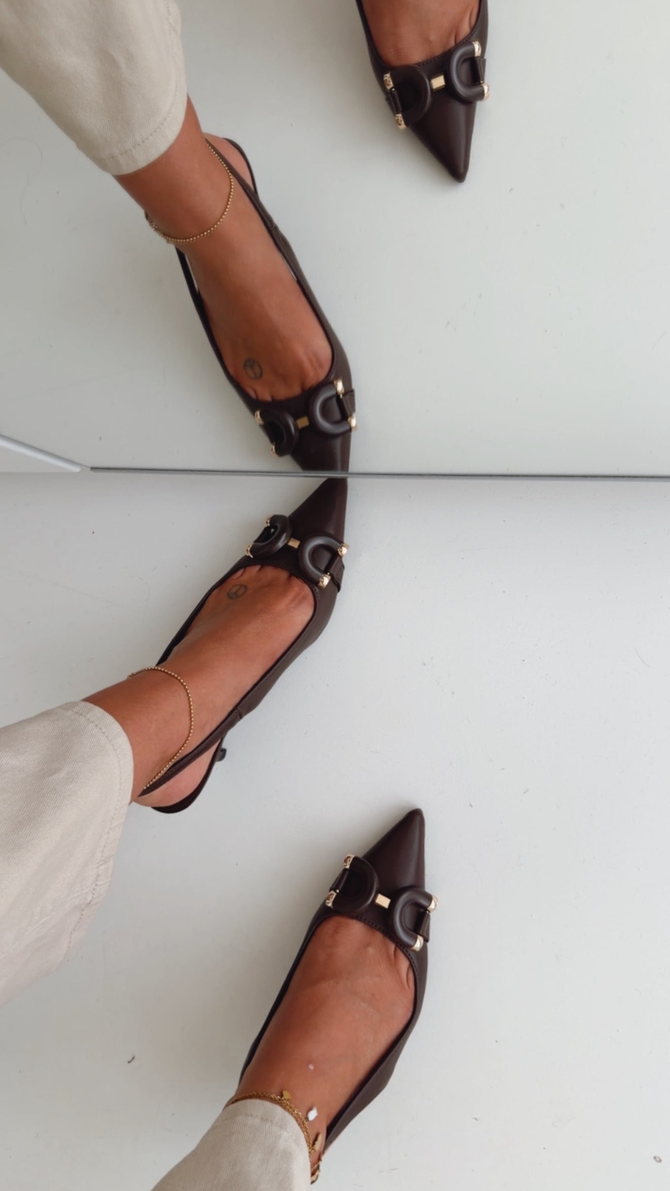 Pointy Sling Pumps mit Schnalle