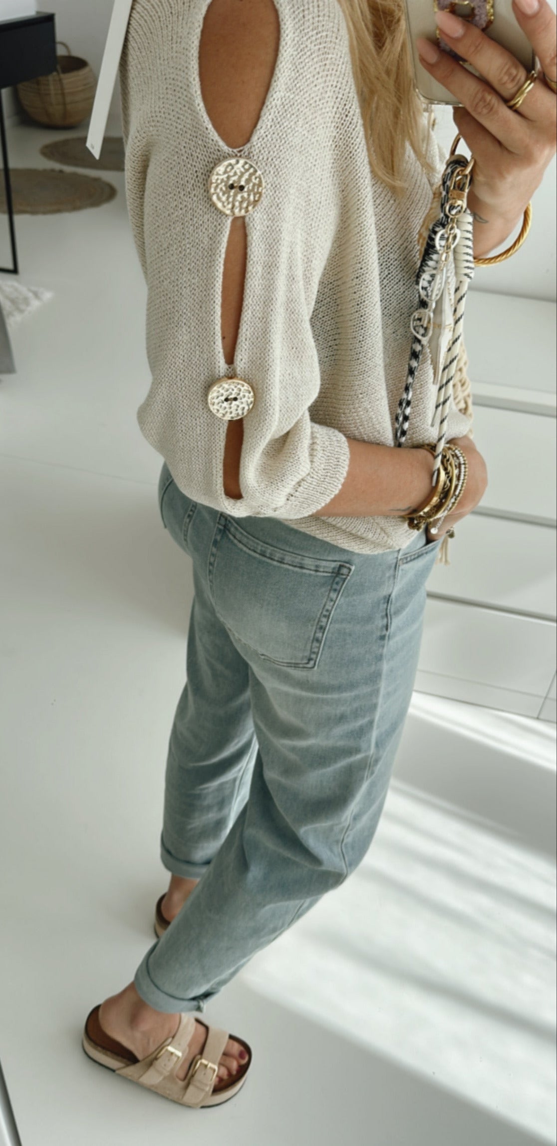 Strickshirt Shoulder Button