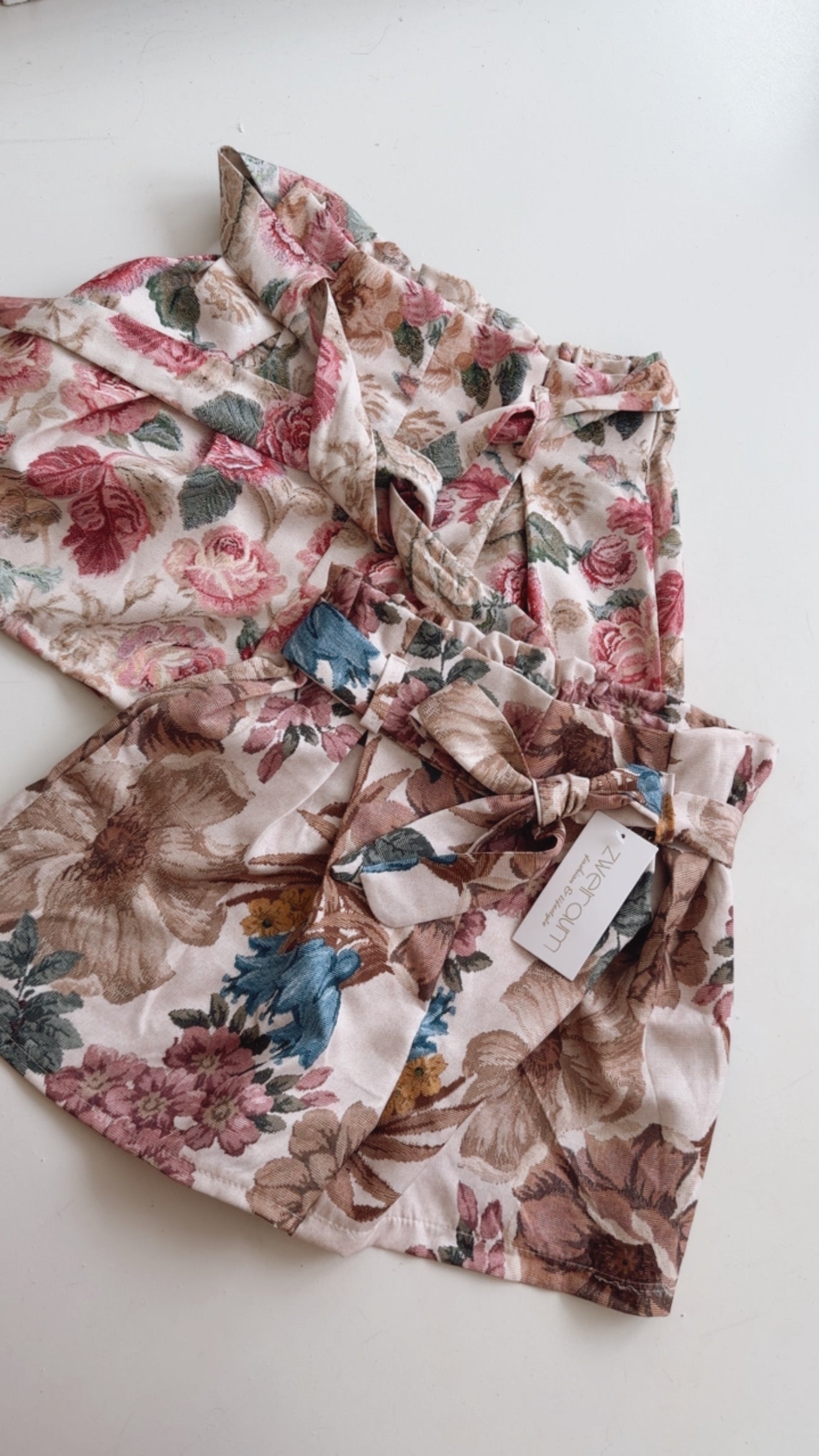 Shorts Floral Garden