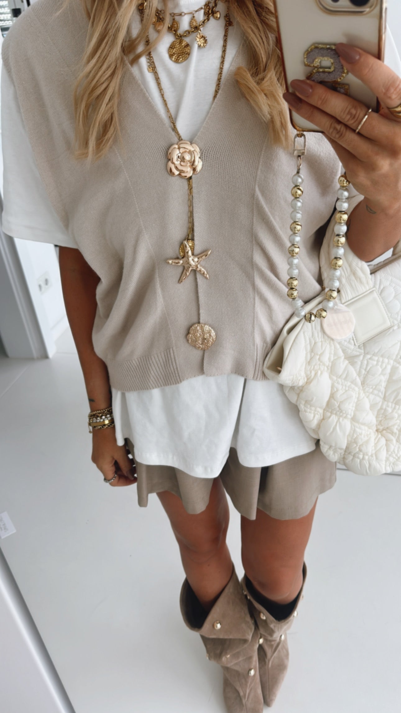 Pullunder Beautiful Buttons