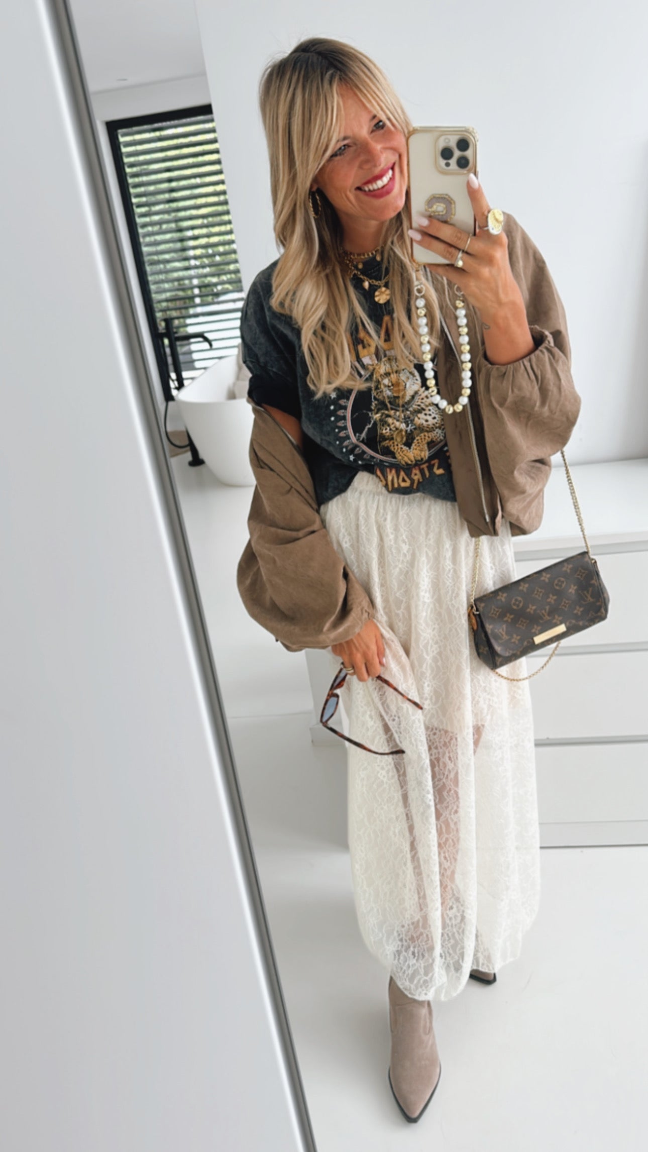 Rock Long Lace