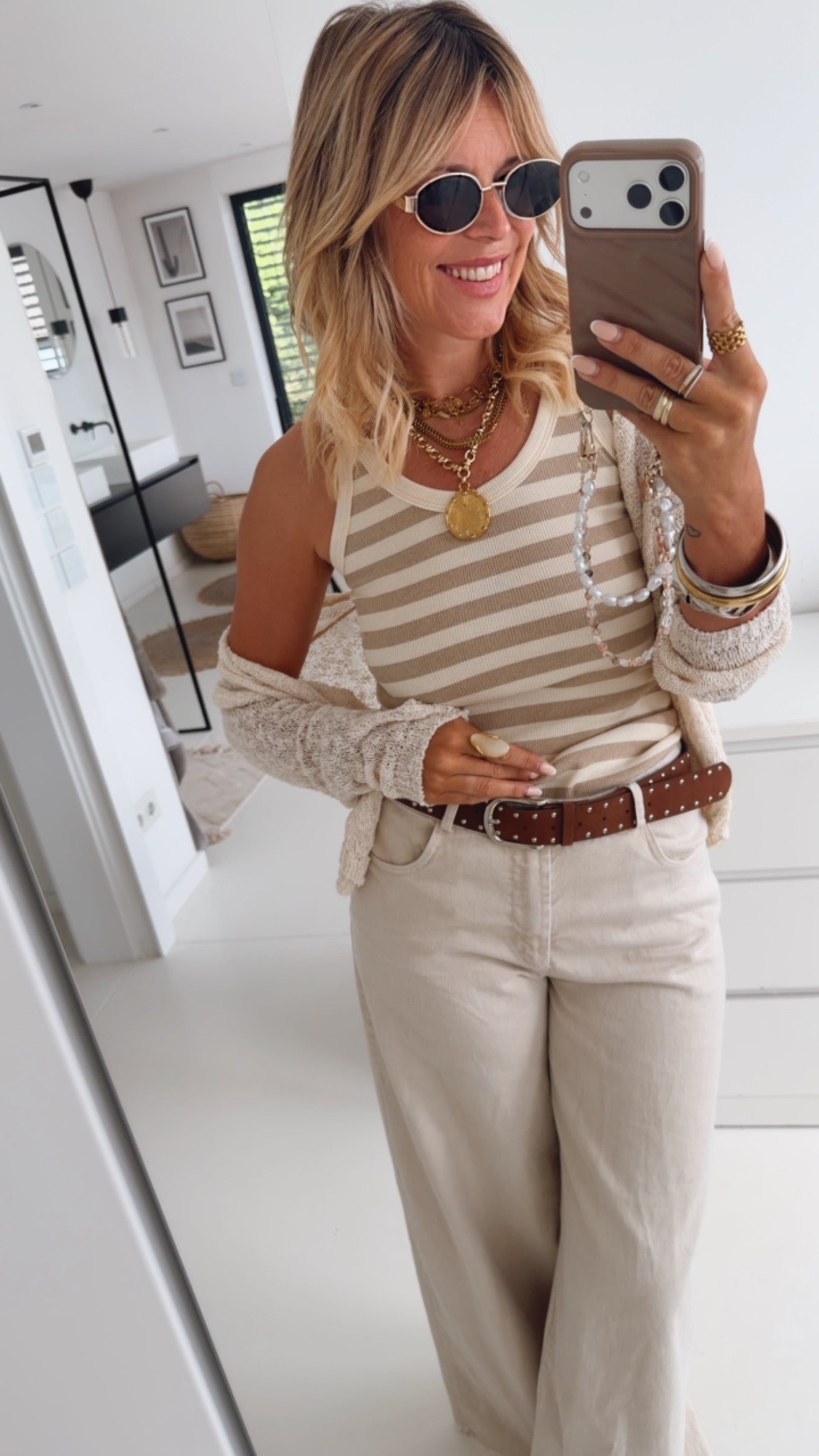 Tank Top Stripes Rounded V-Neck