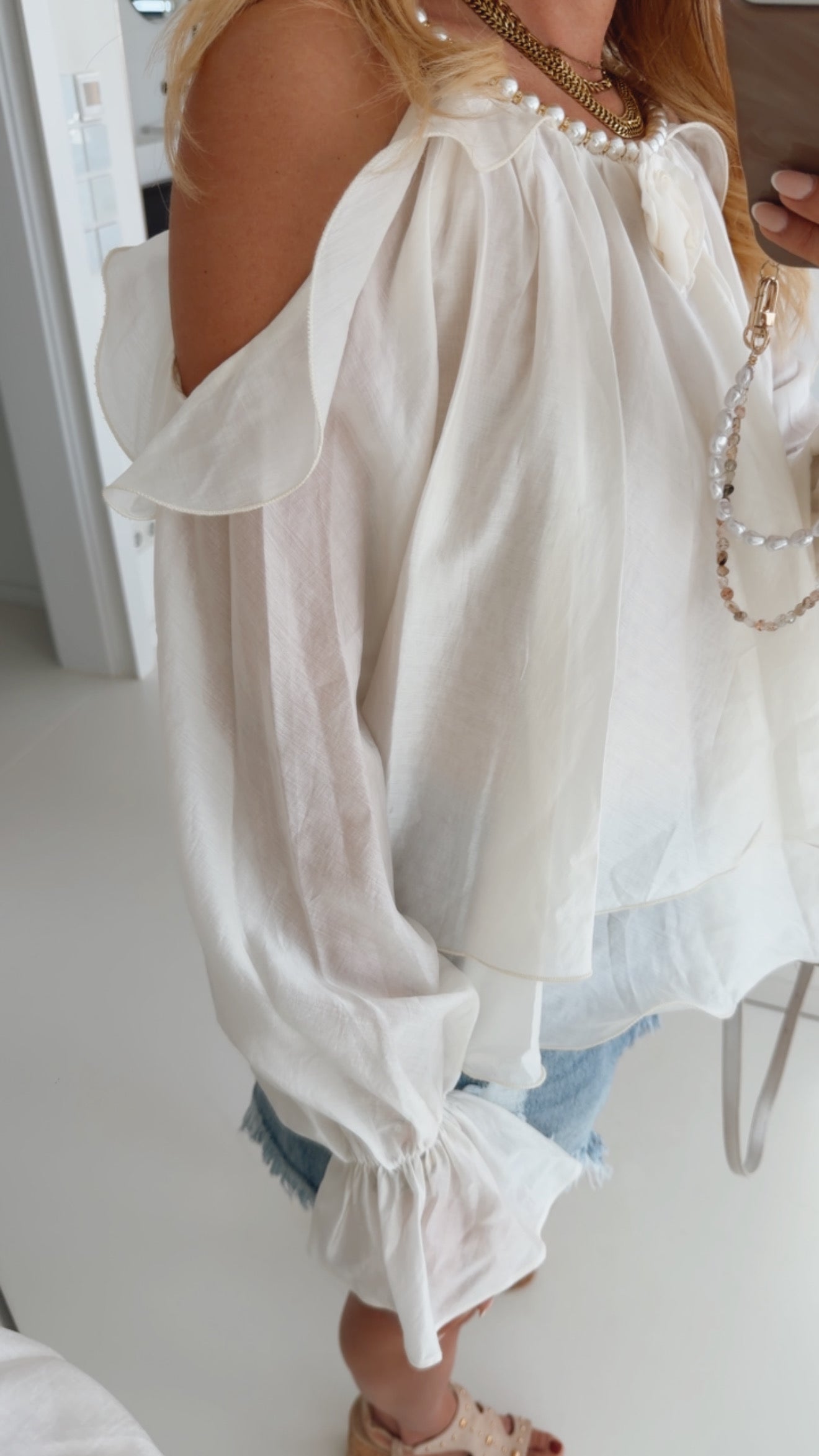 Offshoulder Shirt Pearls and Volants
