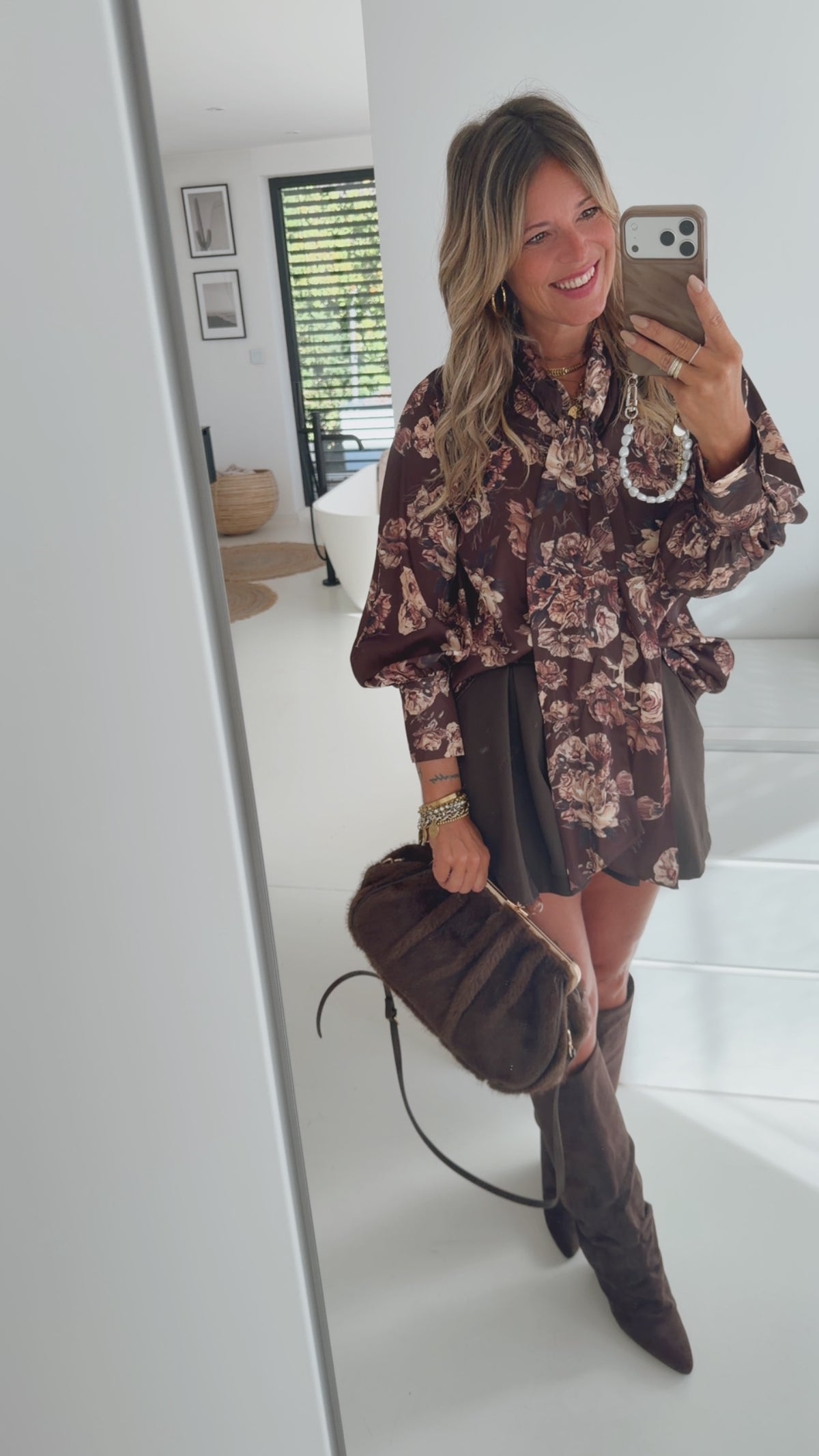 Blumen Bluse Necktie