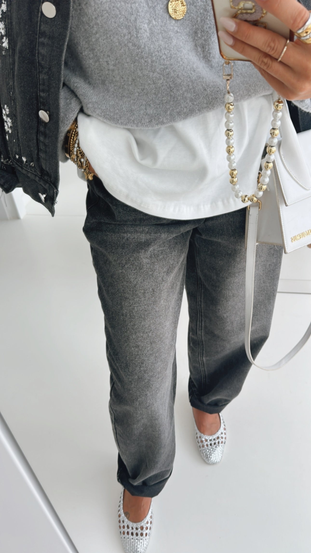 Jeans Hose mit Bindegürtel