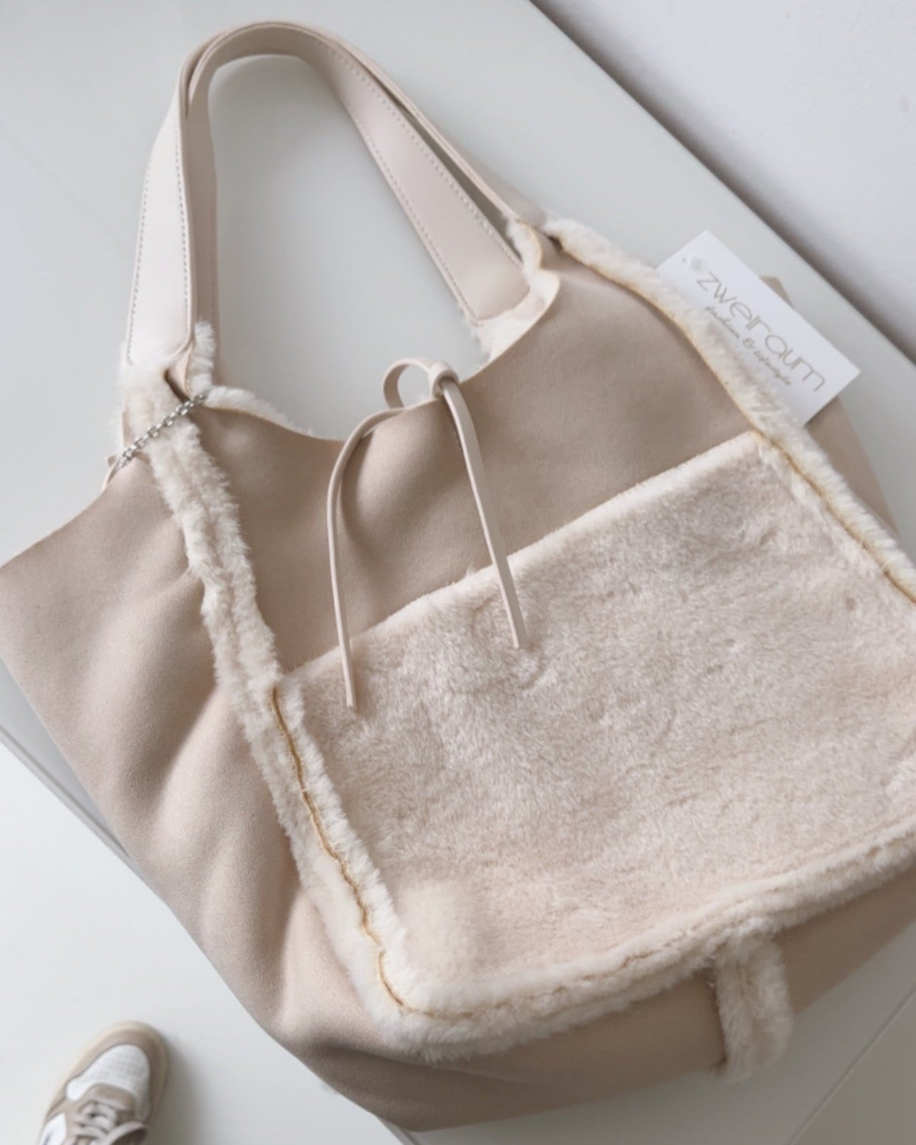Hobo Tasche Flausch