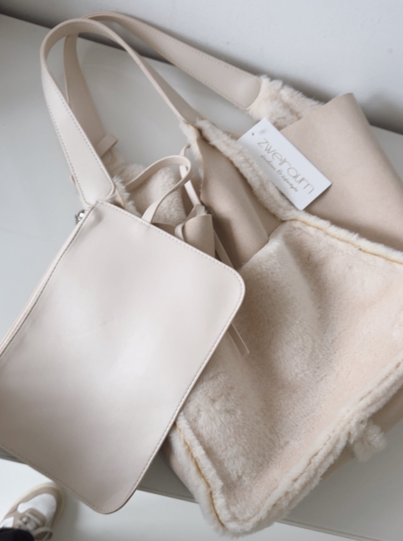 Hobo Tasche Flausch