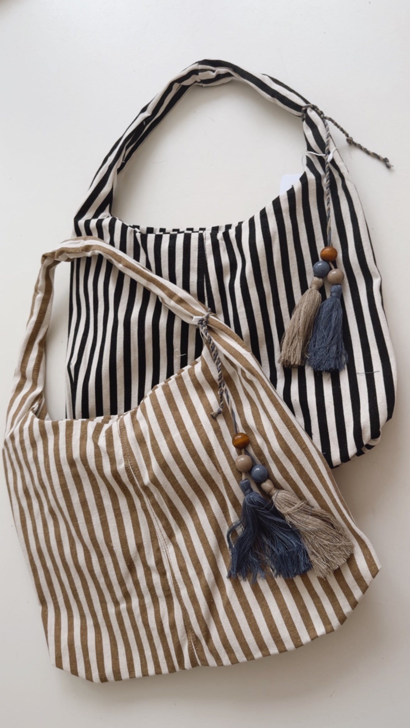 Streifen Beutel Pearl Details