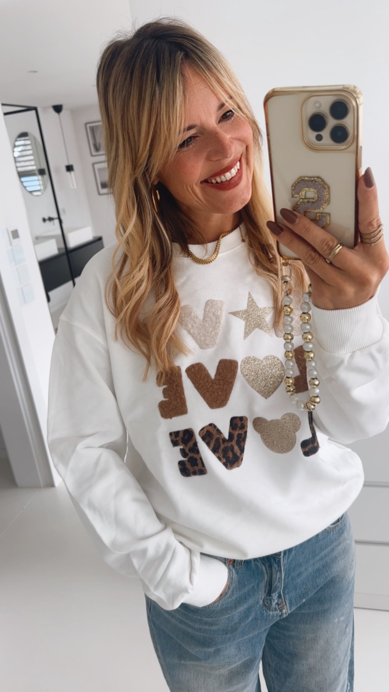 Classic Pullover Love