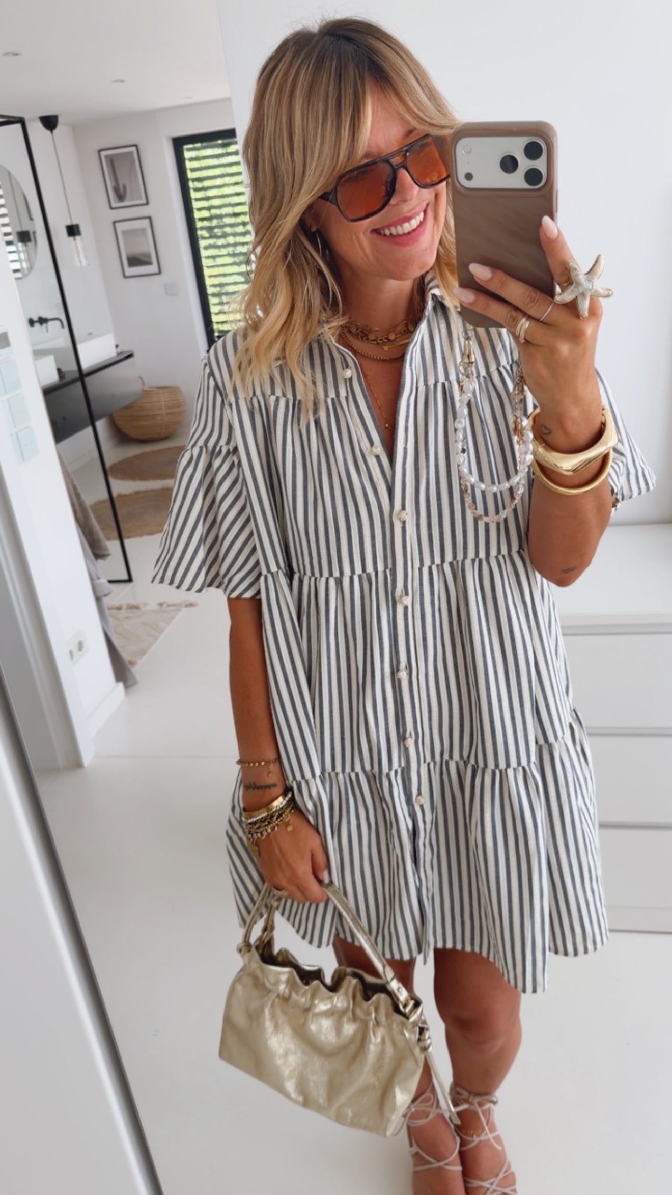 Midi Kleid Stripes mit Statement Knöpfen