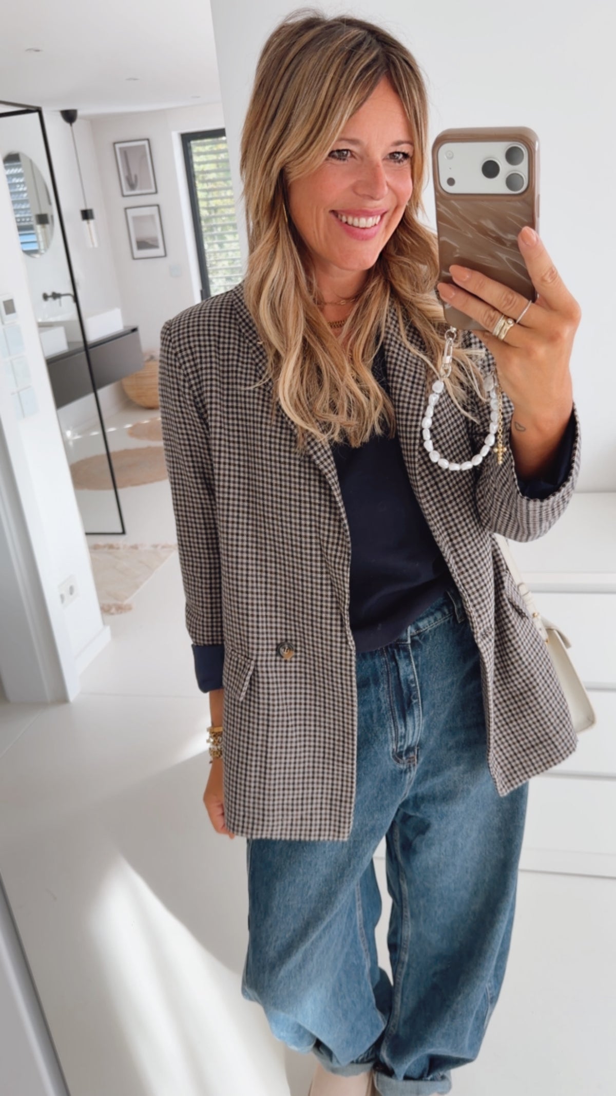 Karo Blazer Leo Brosche