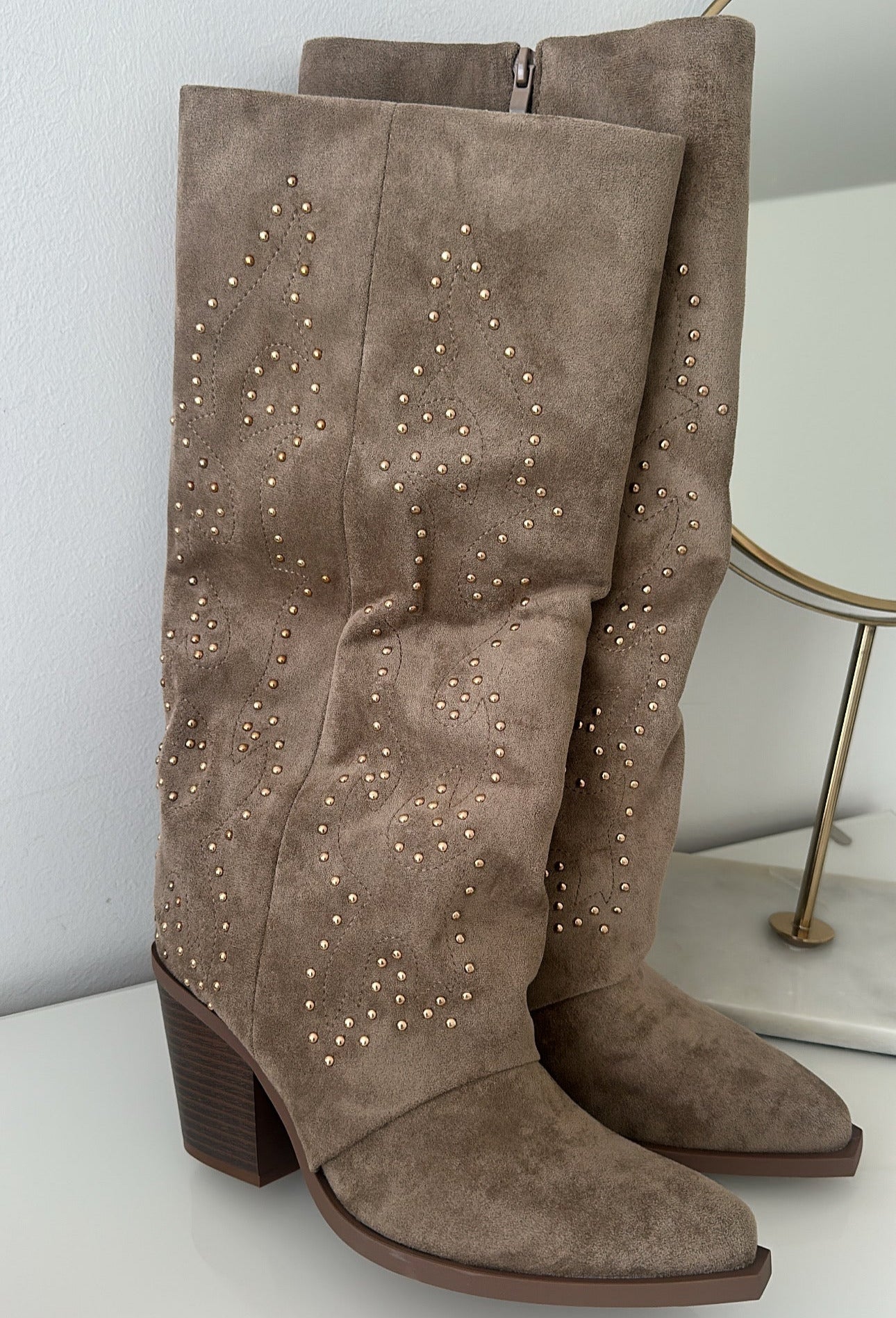 Nieten Cowboy Stiefel