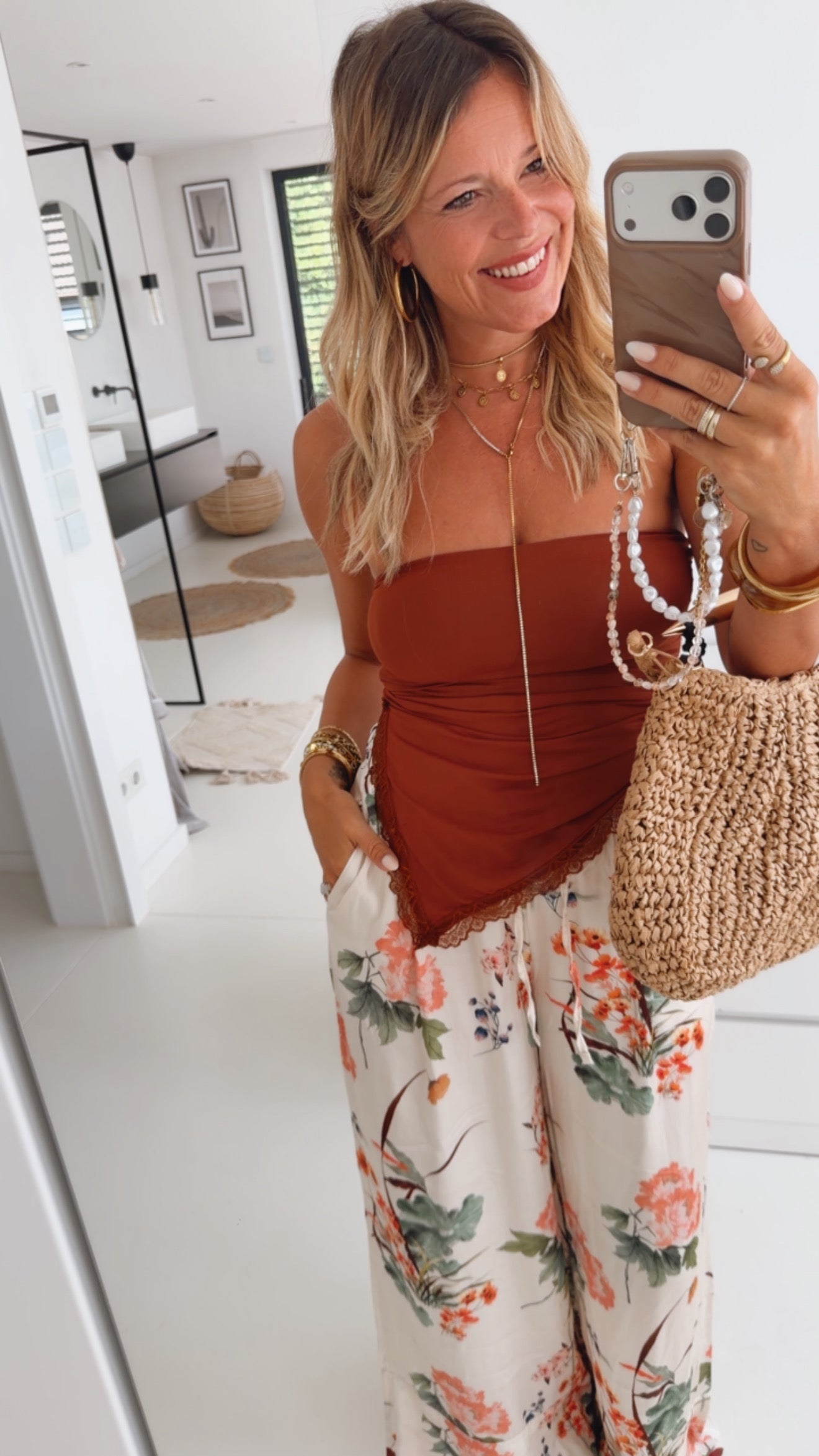 Tube Top mit seitlichem Schlitz & Lace Detail