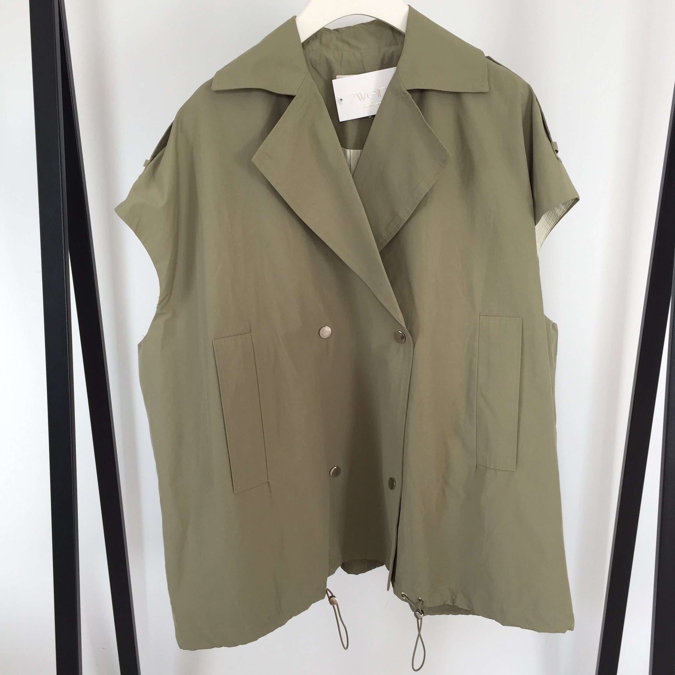 Oversize Weste Trench