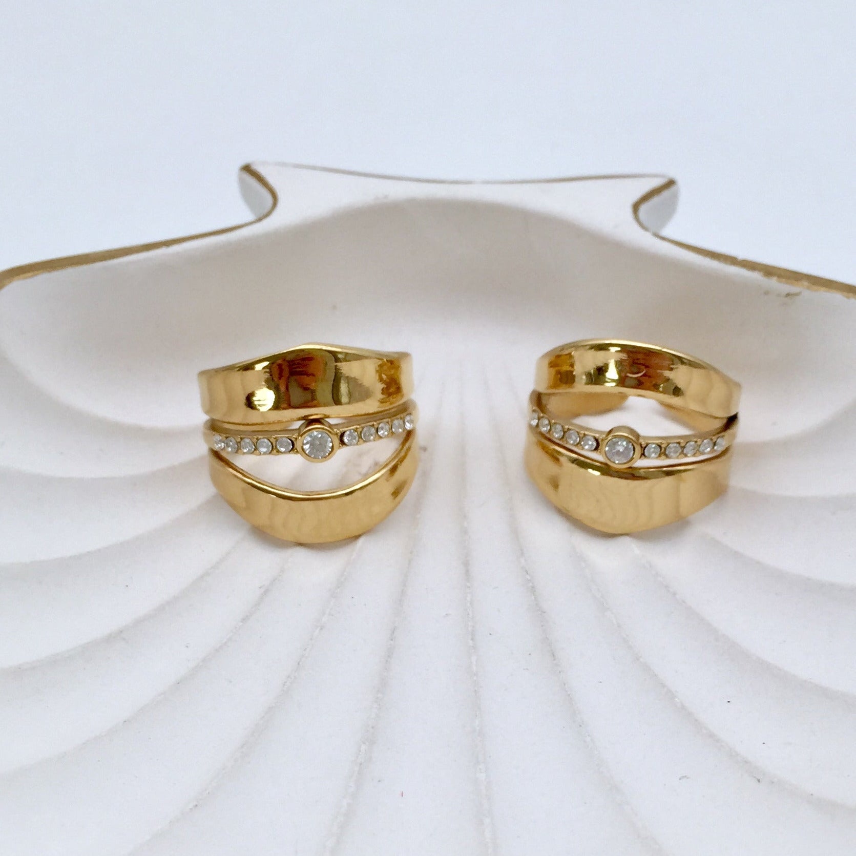 Ring Framed Sparkle
