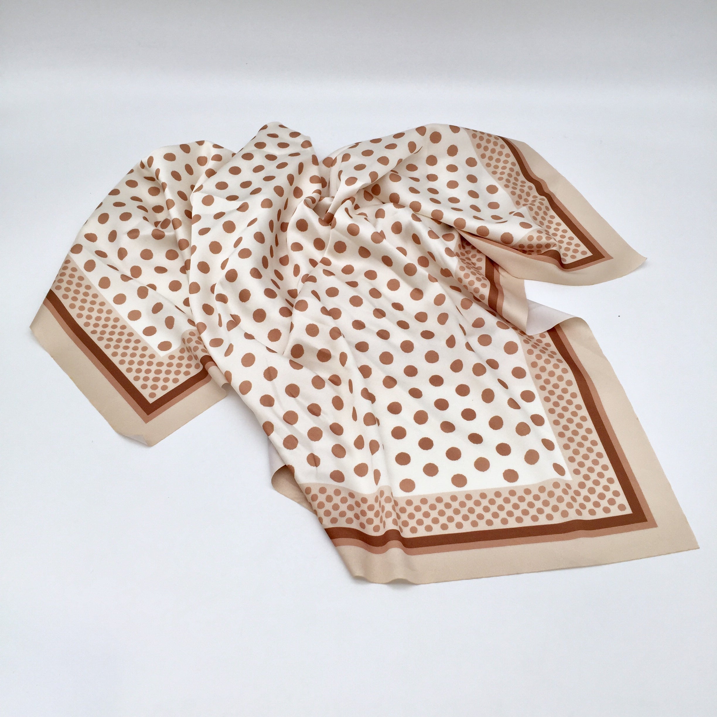 Boxy T-Shirt mit Tuch