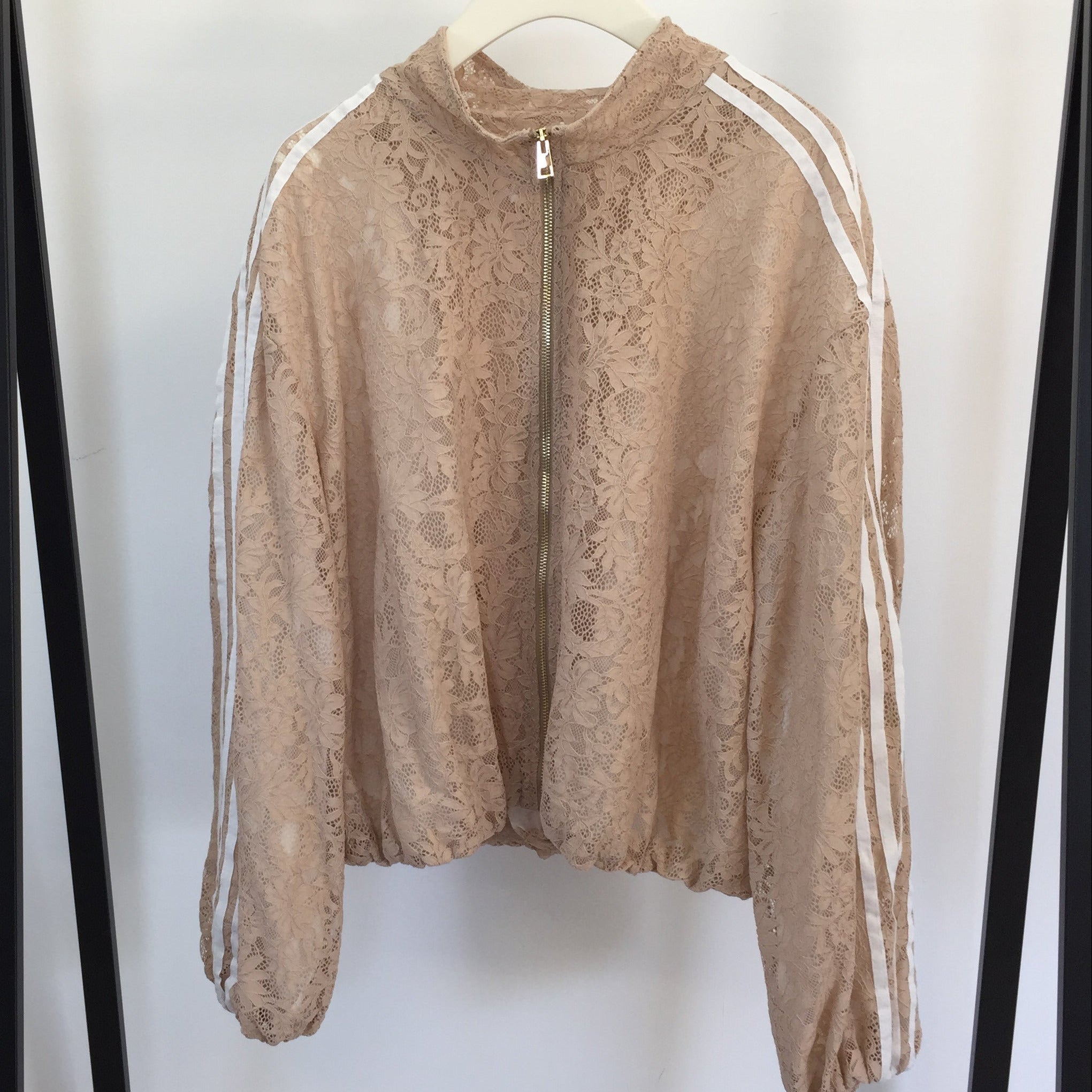 Lace Jacke Sporty