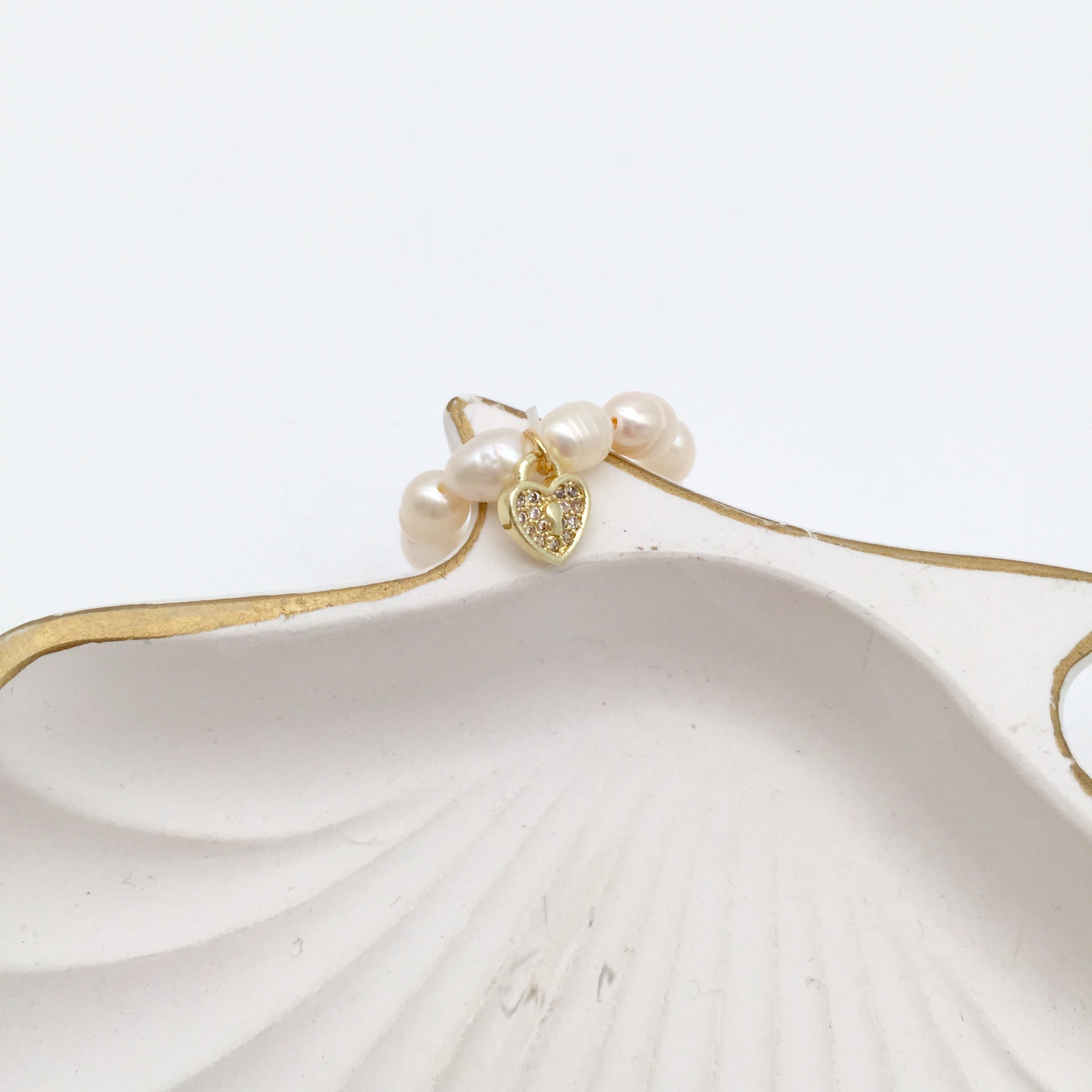 Ring Pearls mit Herz Anhänger