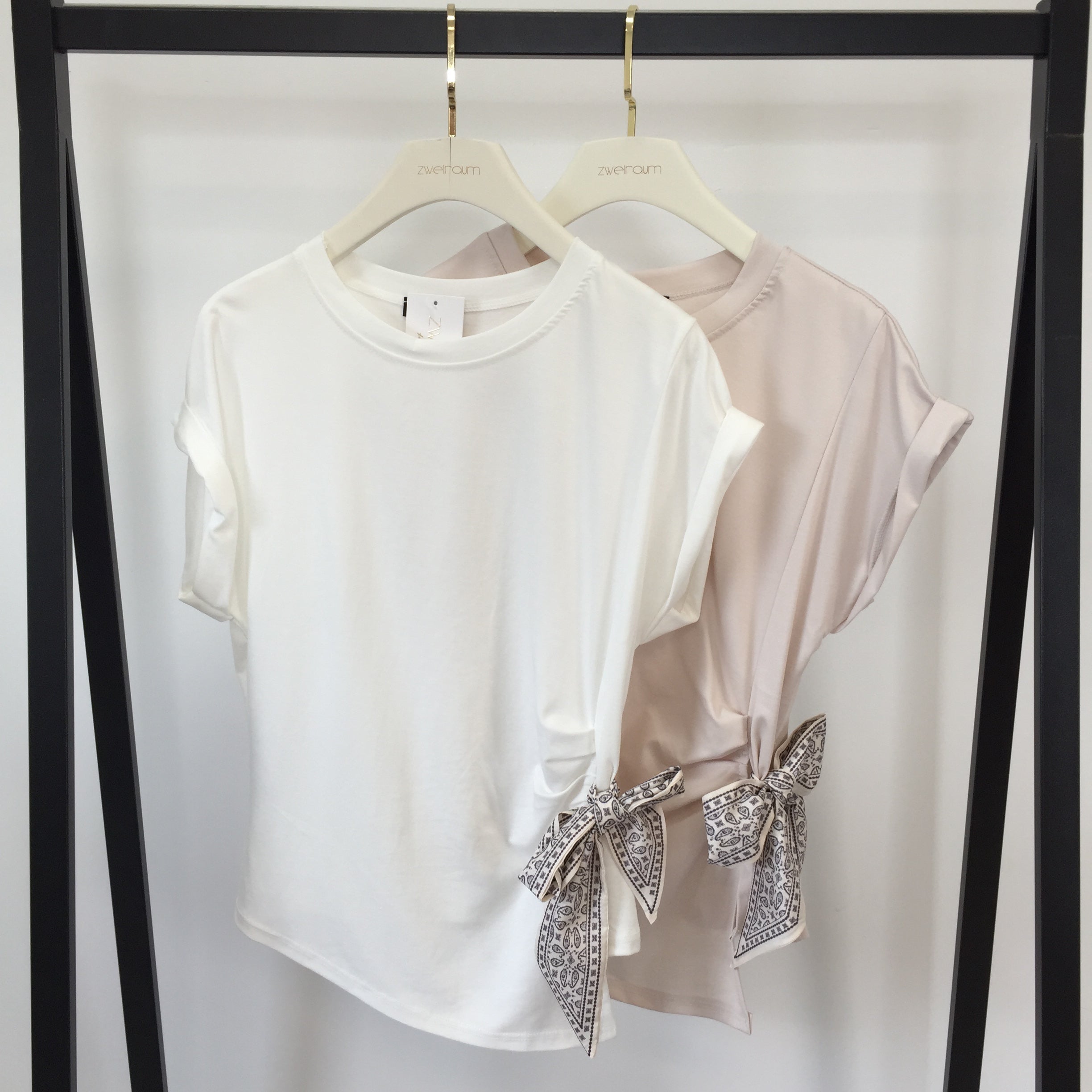 T-Shirt Side Bow