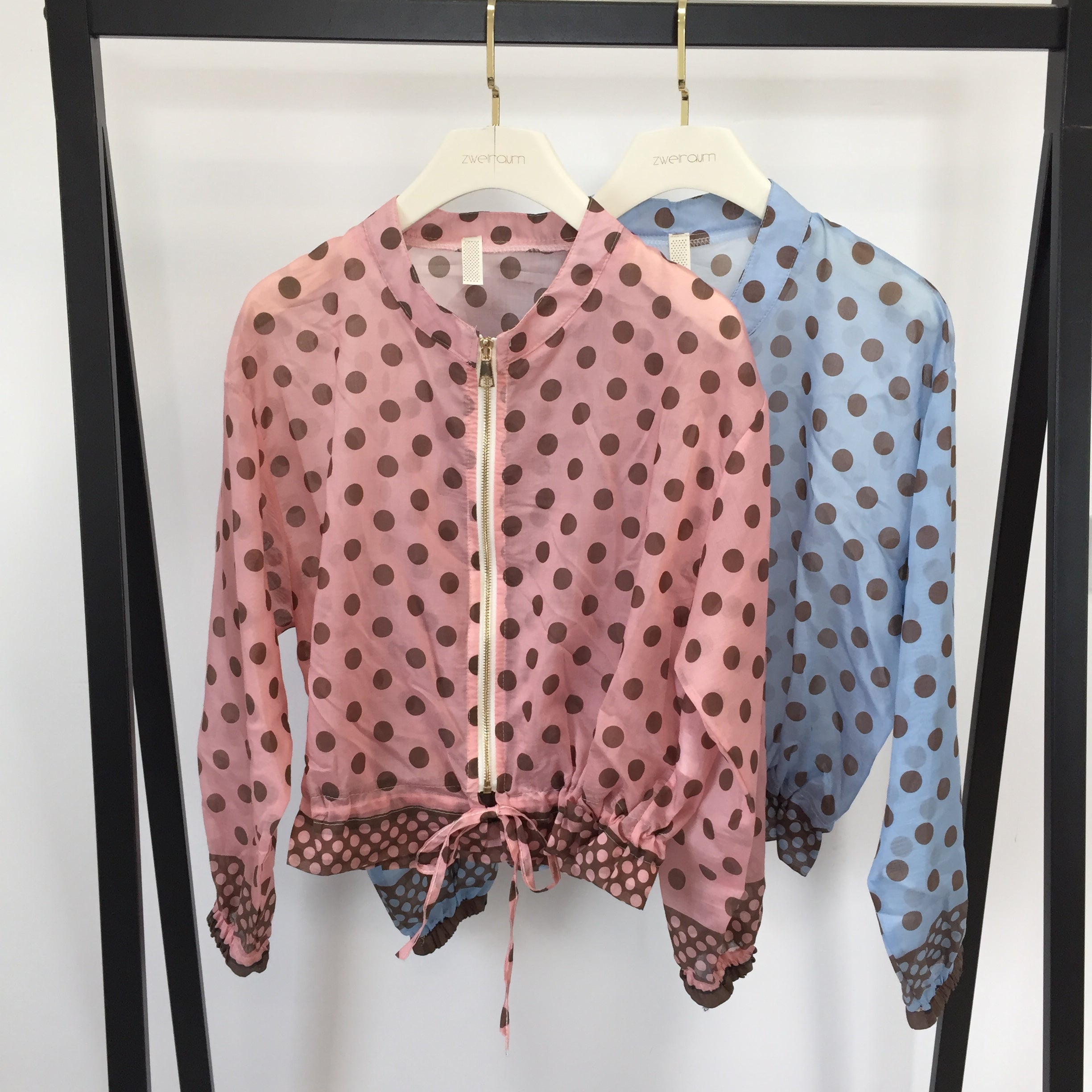 Sheer Polkadot Jacke