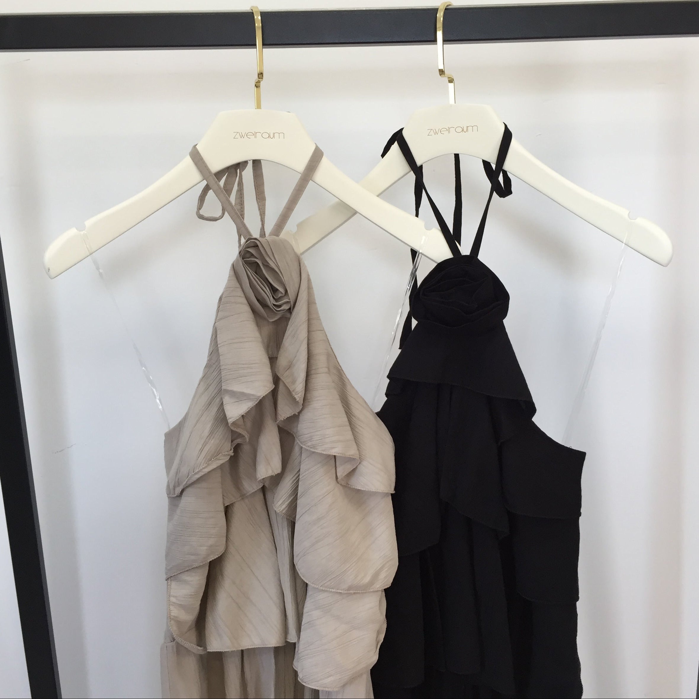 Neckholder Jumpsuit Structured Volants