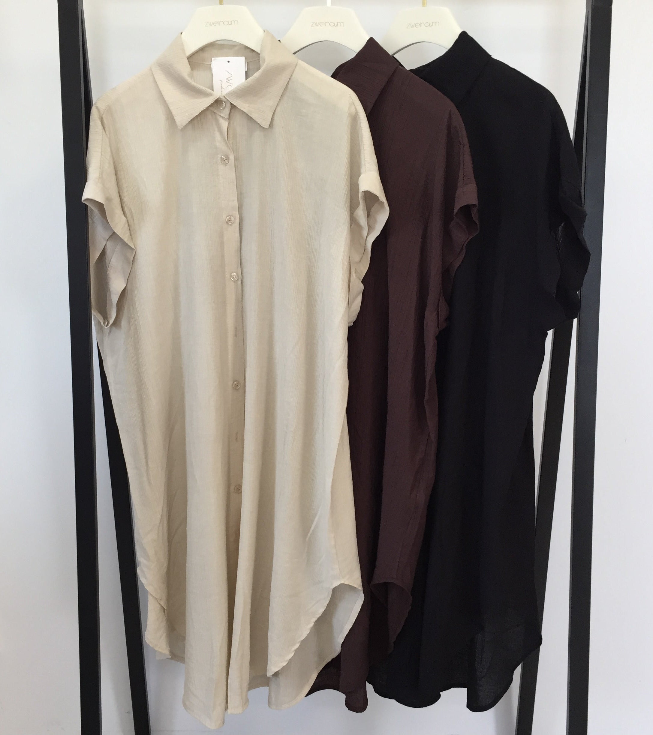 Structured Kleid mit Knopfleiste