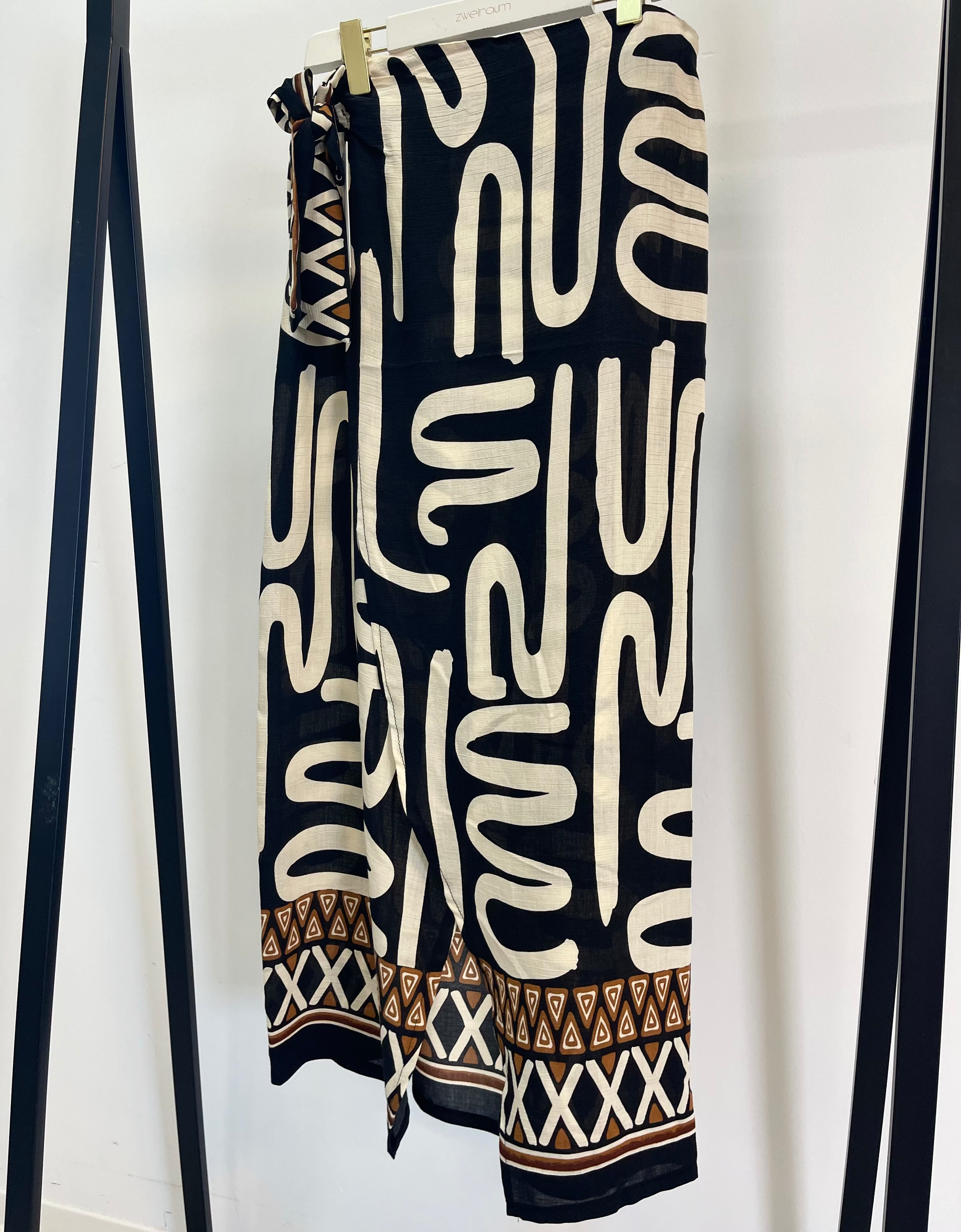 Maxi Binderock Side Tie