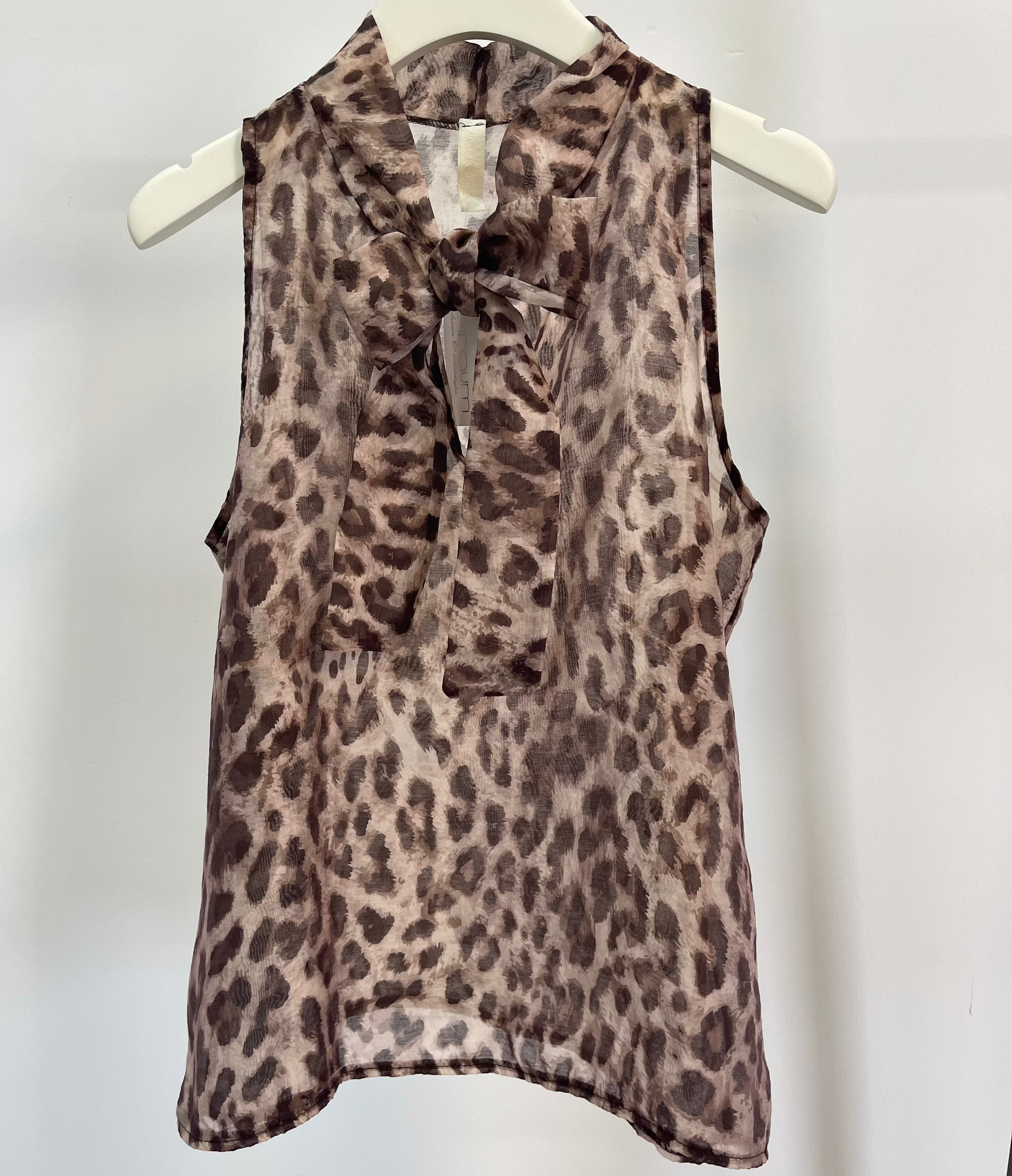 Leo Top mit Schleife