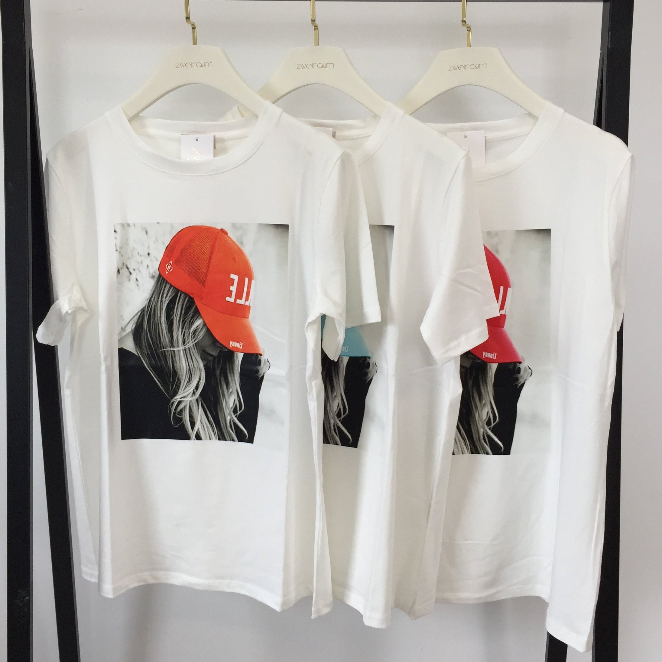 T-Shirt Cap Girl