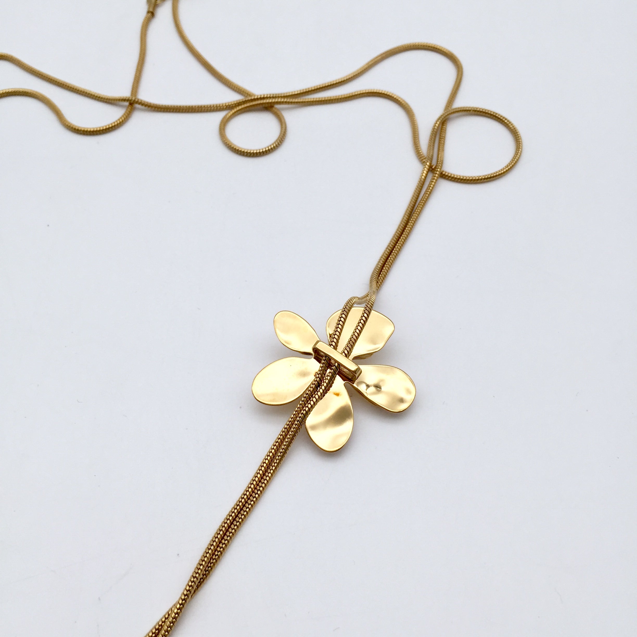 Long Kette Flower