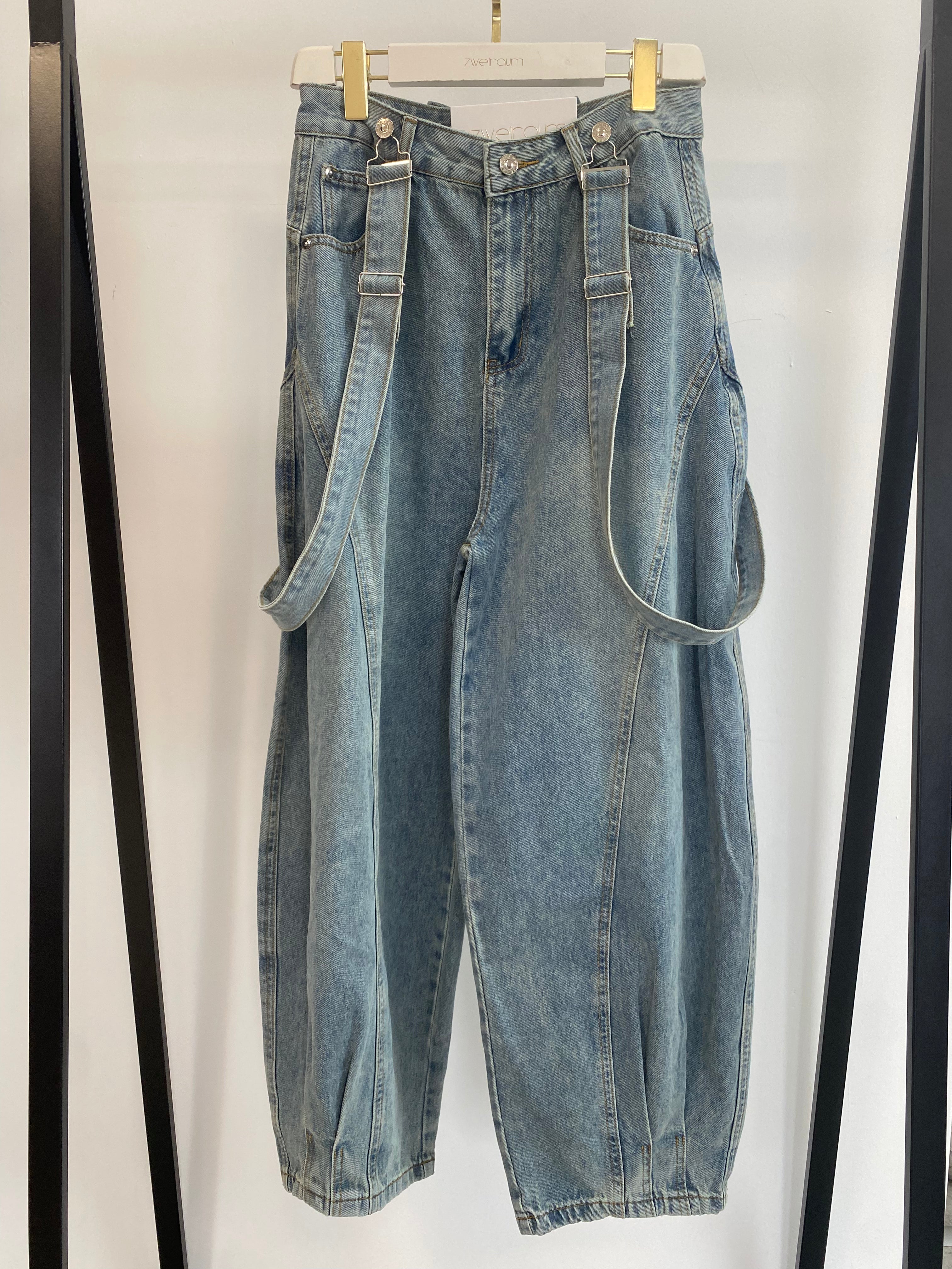 Jeans Hose mit Hosenträgern