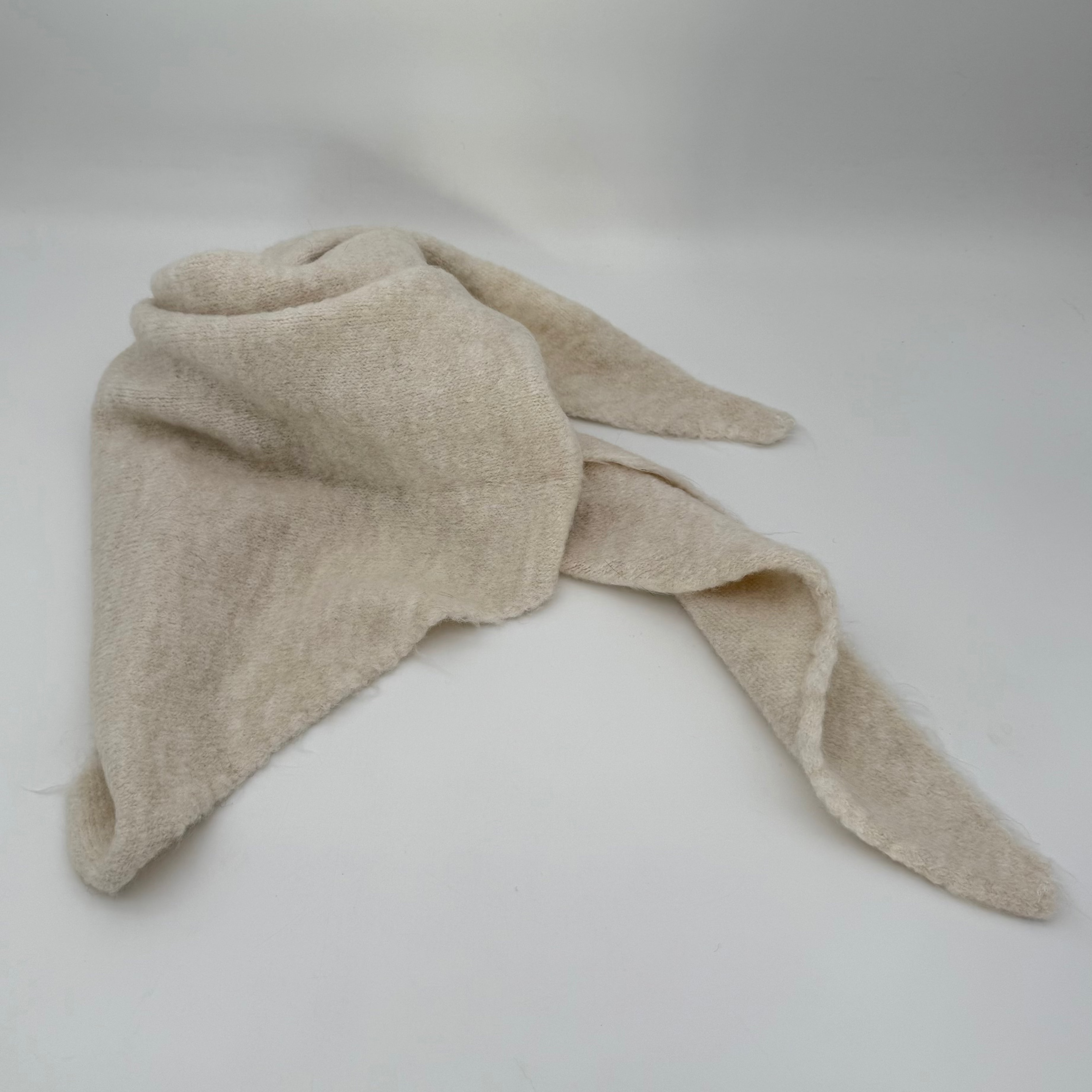 Triangle Tuch Soft Knit