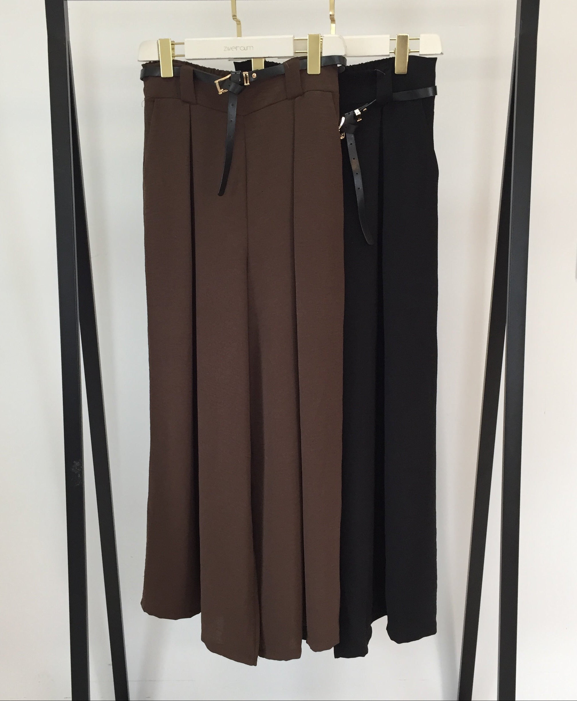 Wide Leg Hose Mit Bundfalten