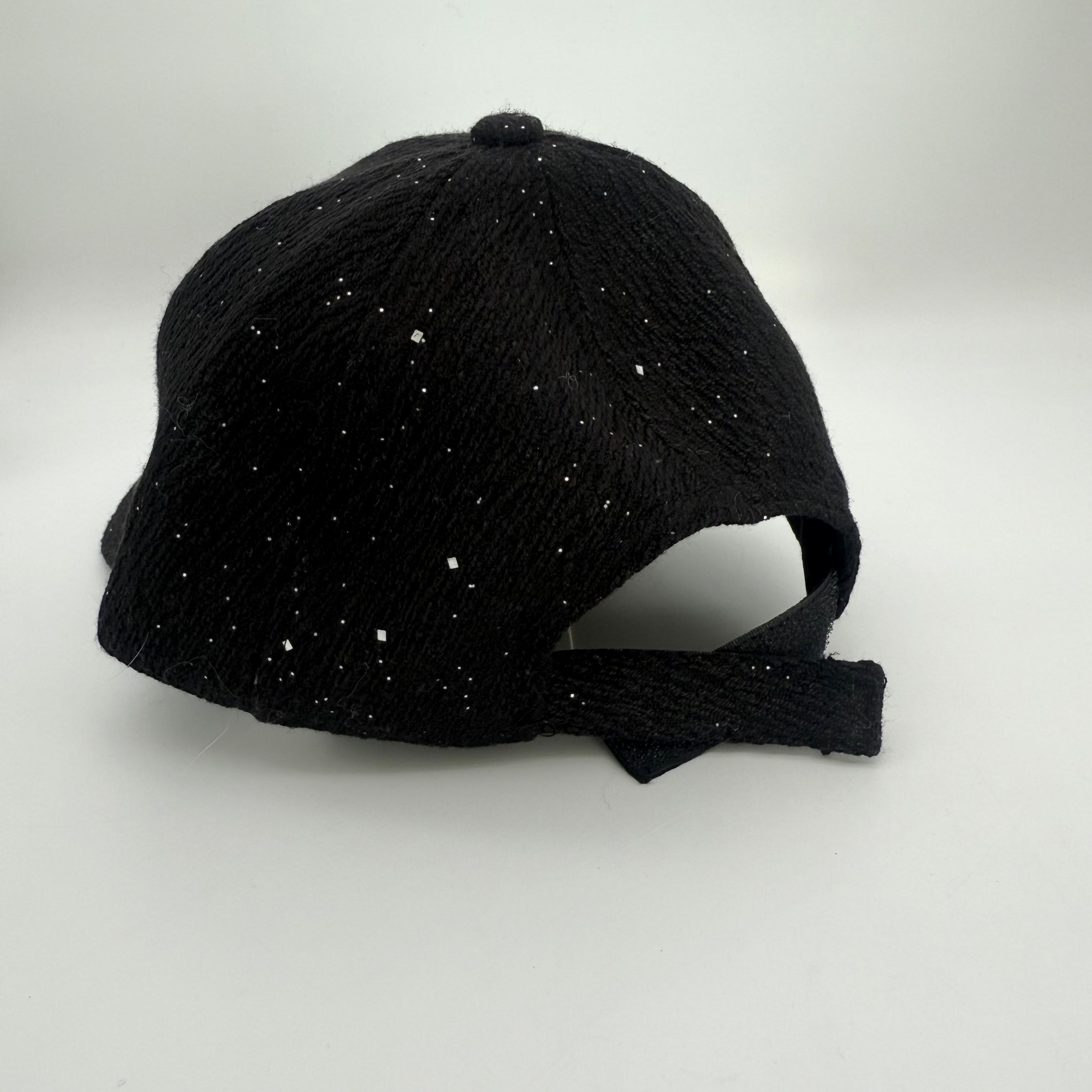 Cap Sparkle Detail