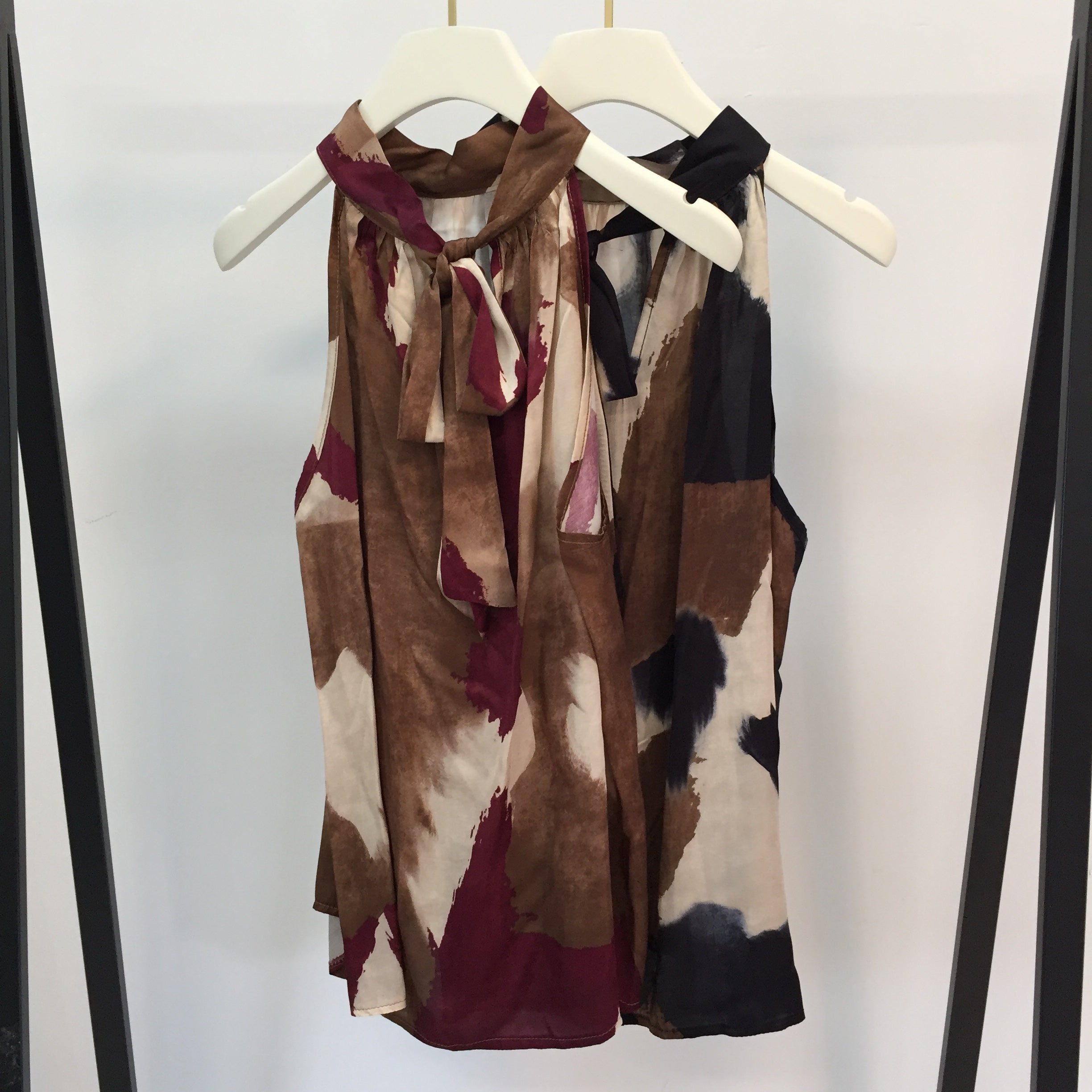 Flowy Neckholder Top Waterdots